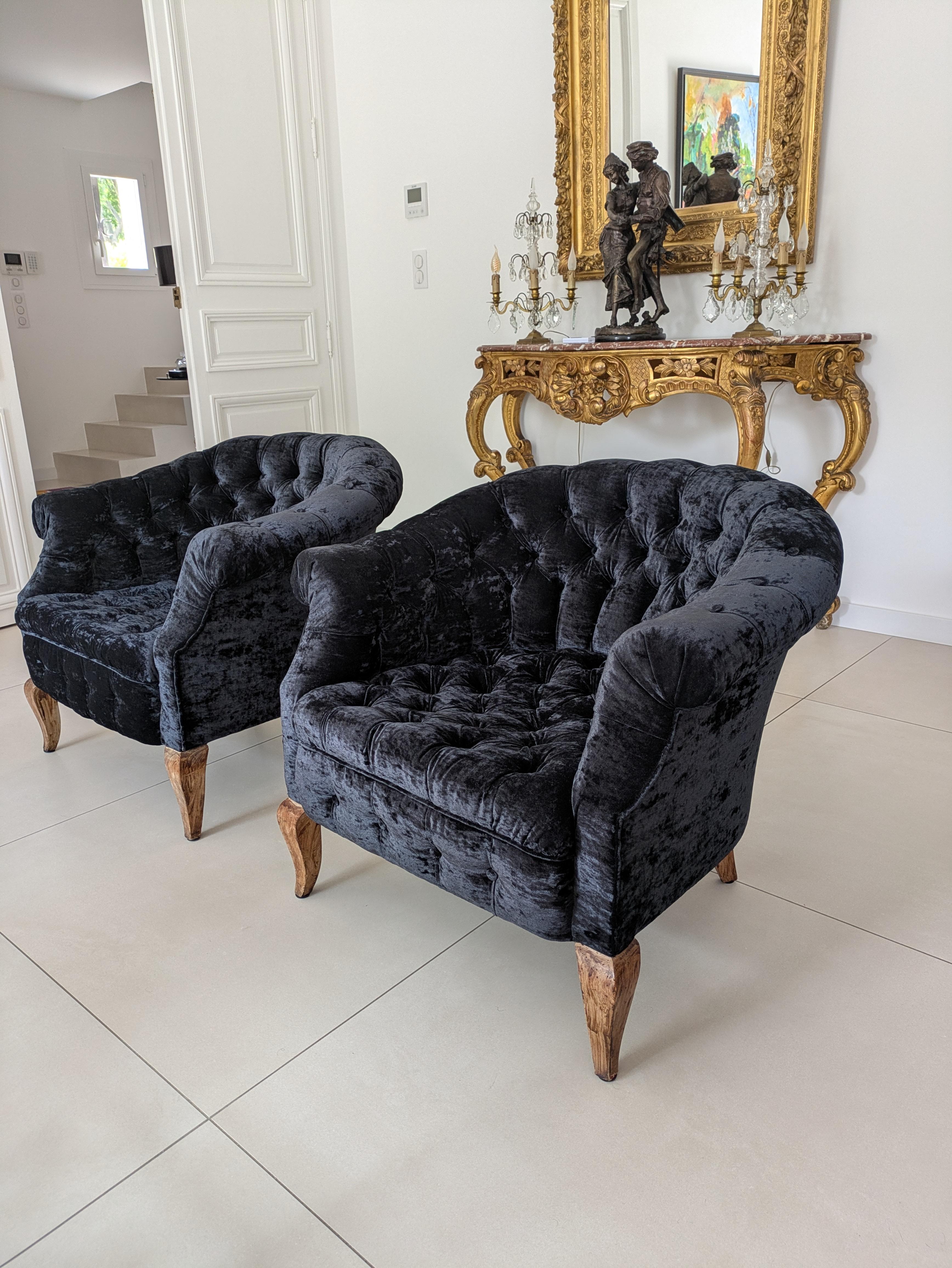 Splendida coppia di poltrone Chesterfield In condizioni buone in vendita a Saint Ouen, FR