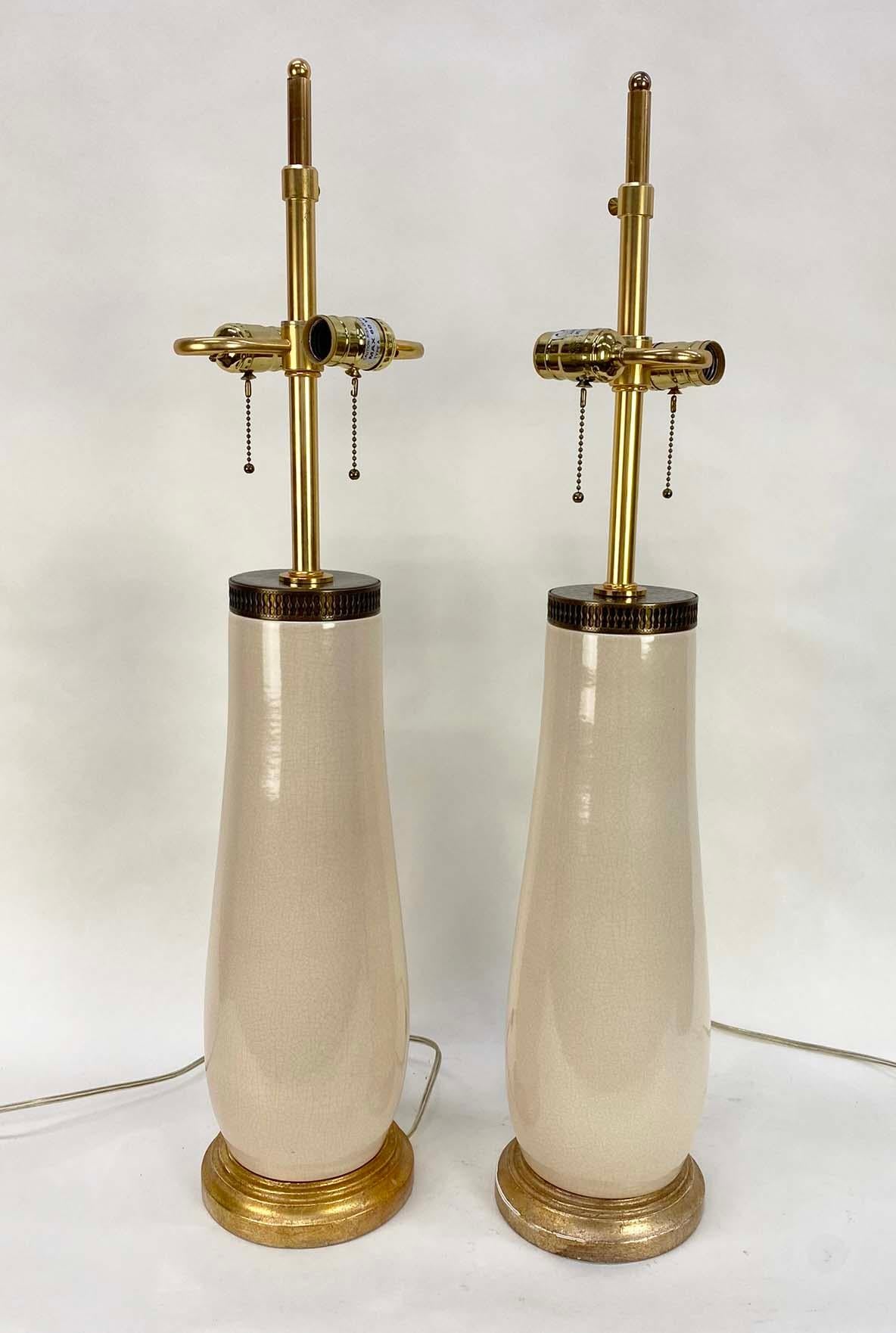 Autre Jolie paire de lampes décoratives italiennes en céramique à glaçure craquelée en vente