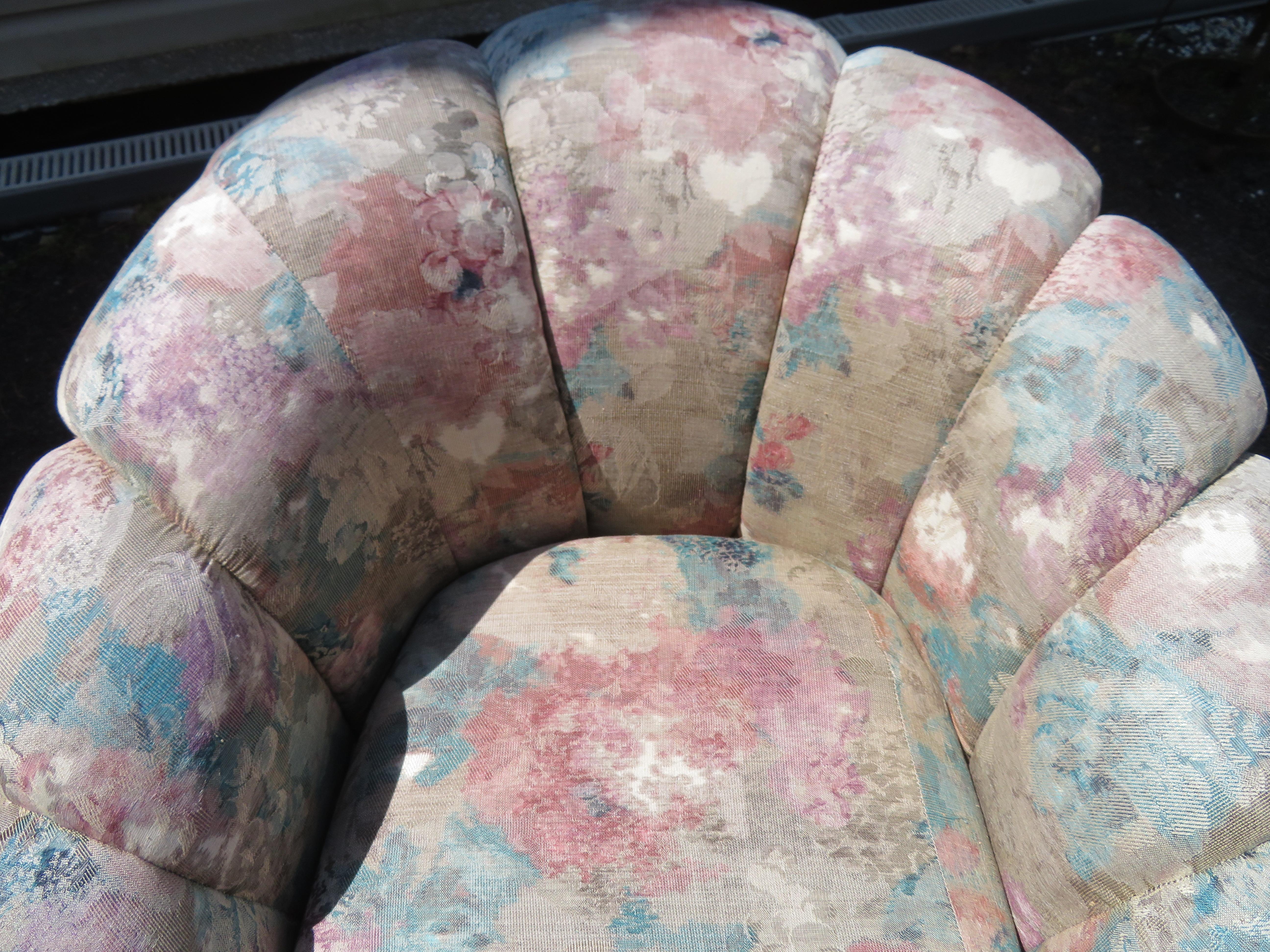 Upholstery Lovely Pair of Directional Croissant Swivel Lounge Chair Mid-Century For Sale