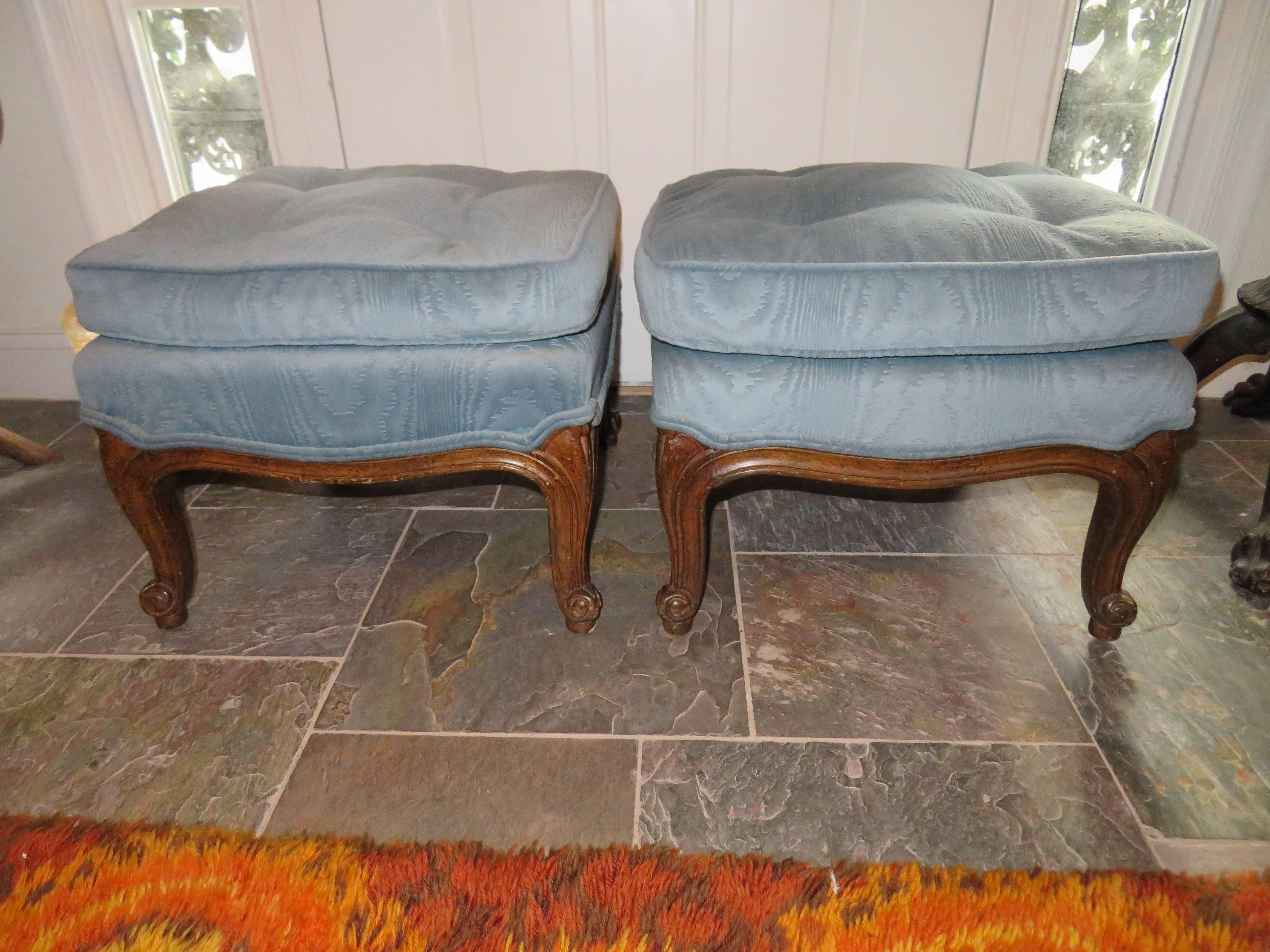 American Lovely Pair of French Provincial Square Ottoman Bench Mid-Century Modern