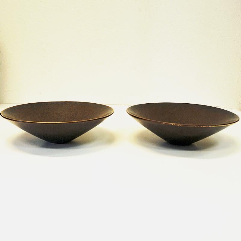 Scandinavian Modern Lovely pair of glazed vintage ceramic bowls by Carl Harry Stålhane, Sweden 1950s