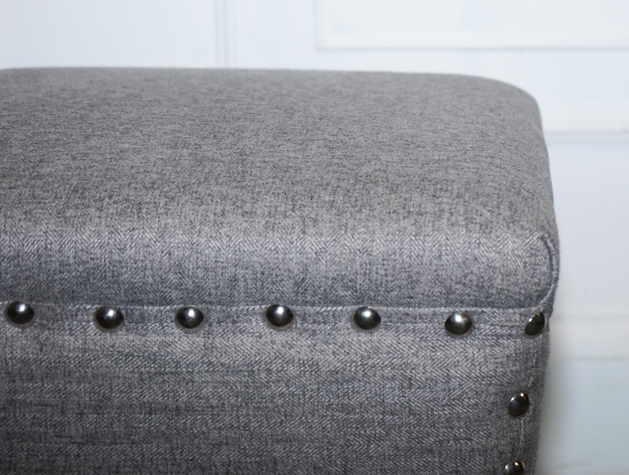 British LOVELY PAIR OF GREY FABRIC STUDDED FOOTSTOOLS SiDE STAND STOOL For Sale