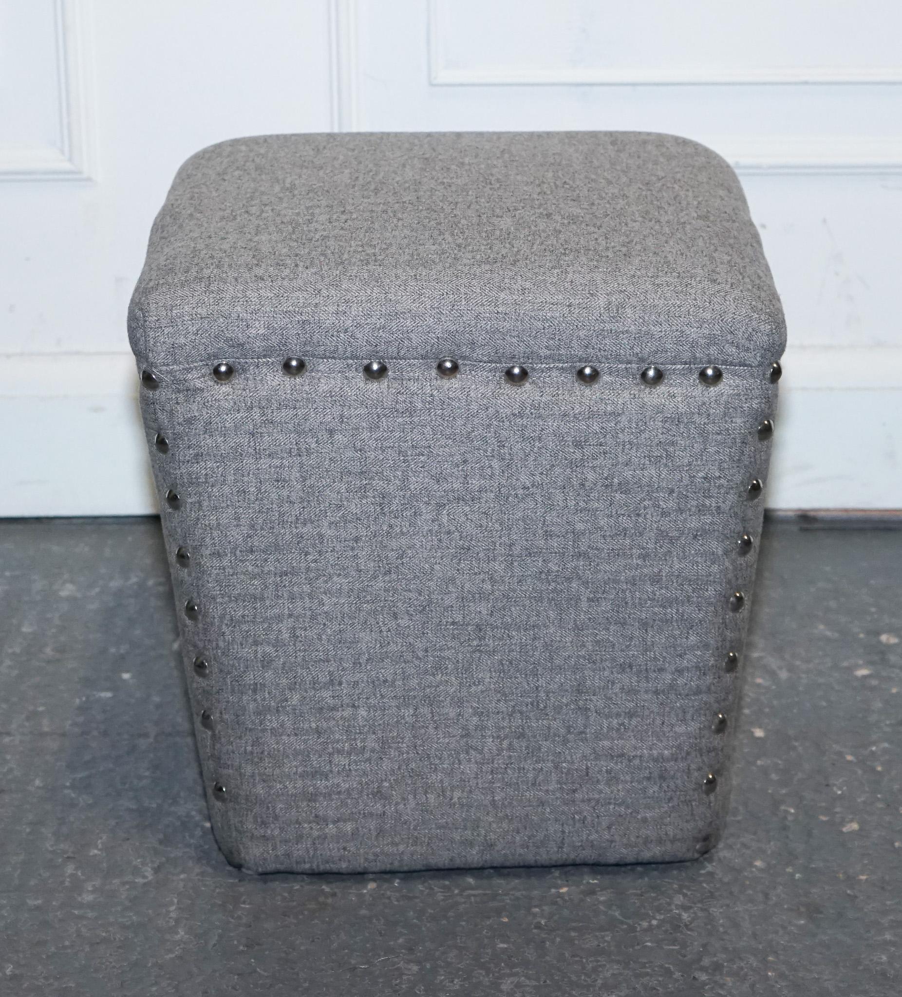 Fabric LOVELY PAIR OF GREY FABRIC STUDDED FOOTSTOOLS SiDE STAND STOOL For Sale