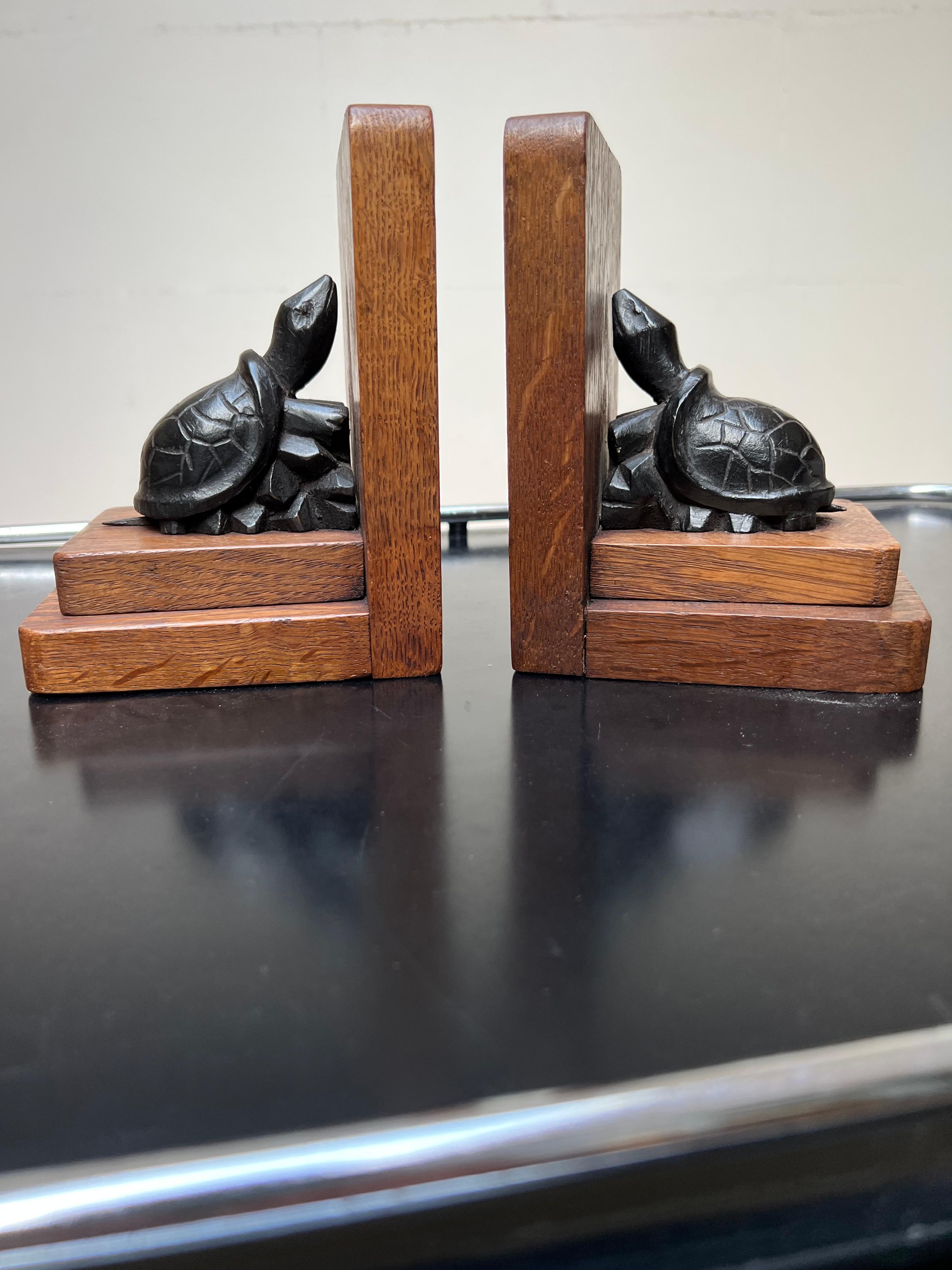 Lovely Pair of Hand Carved Art Deco Turtle Sculptures Out of Oakwood Bookends For Sale 6
