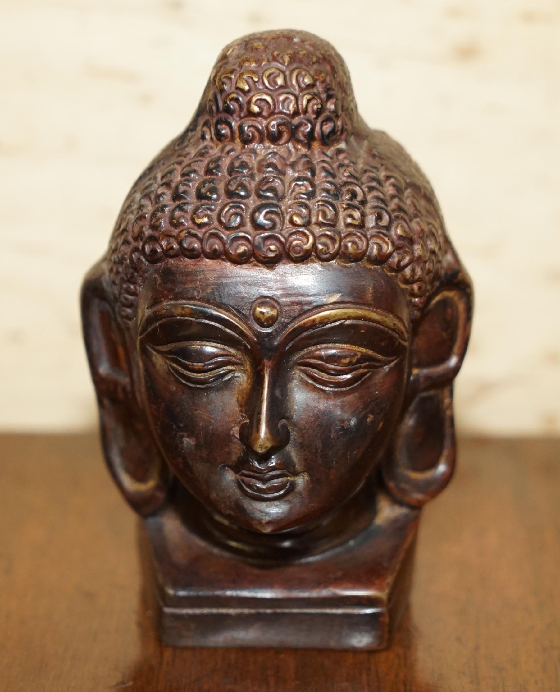 Lovely Pair of Indonesian Bronzed Buddha Heads Very Decorative Lovely Patina For Sale 5