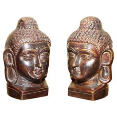 Schönes Paar Indonesischer Bronze-Buddha-Köpfe mit sehr dekorativer, schöner Patina