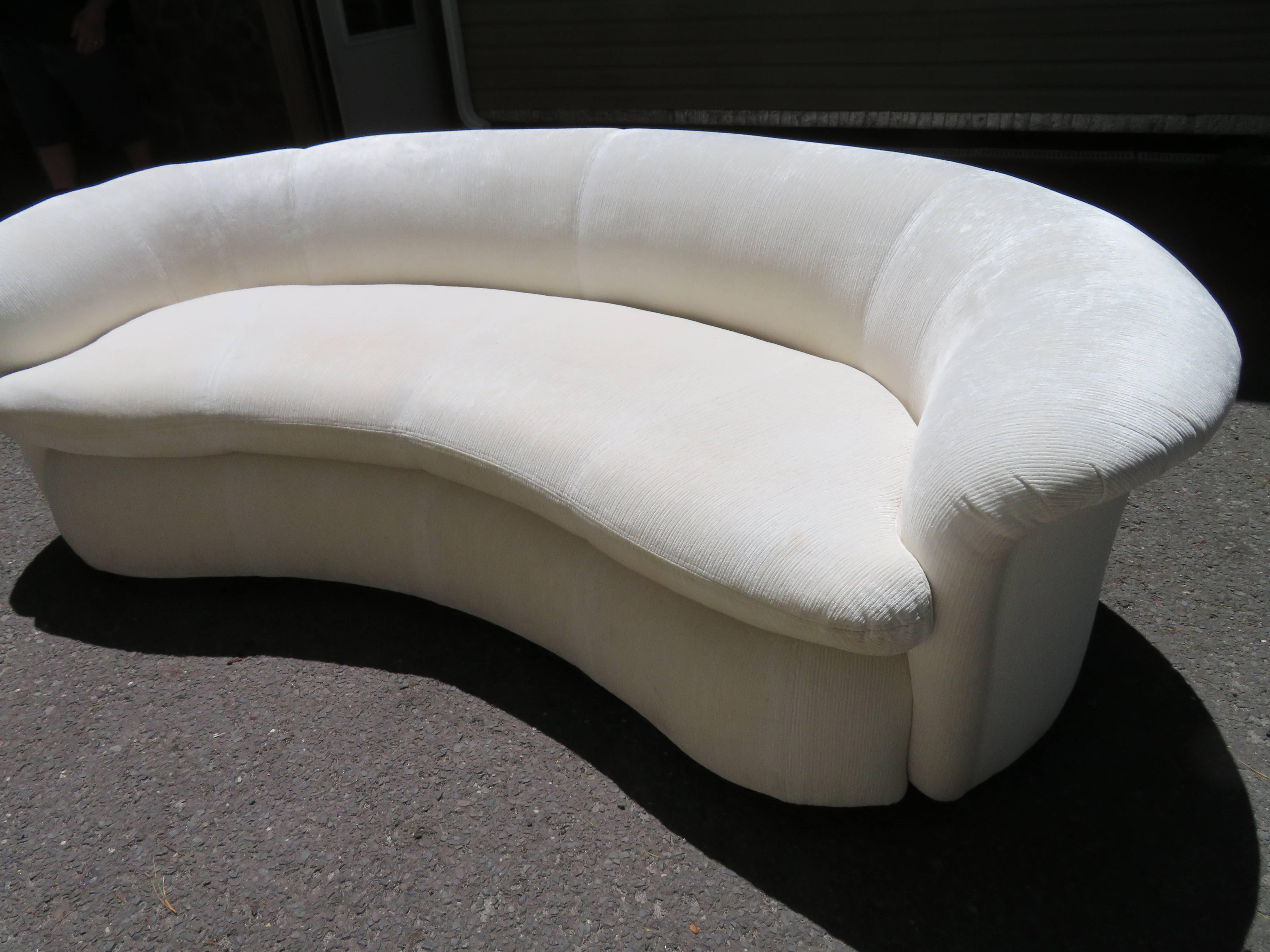 Upholstery Lovely Pair of Kidney Shaped Curved Sofa Mid-Century Modern For Sale