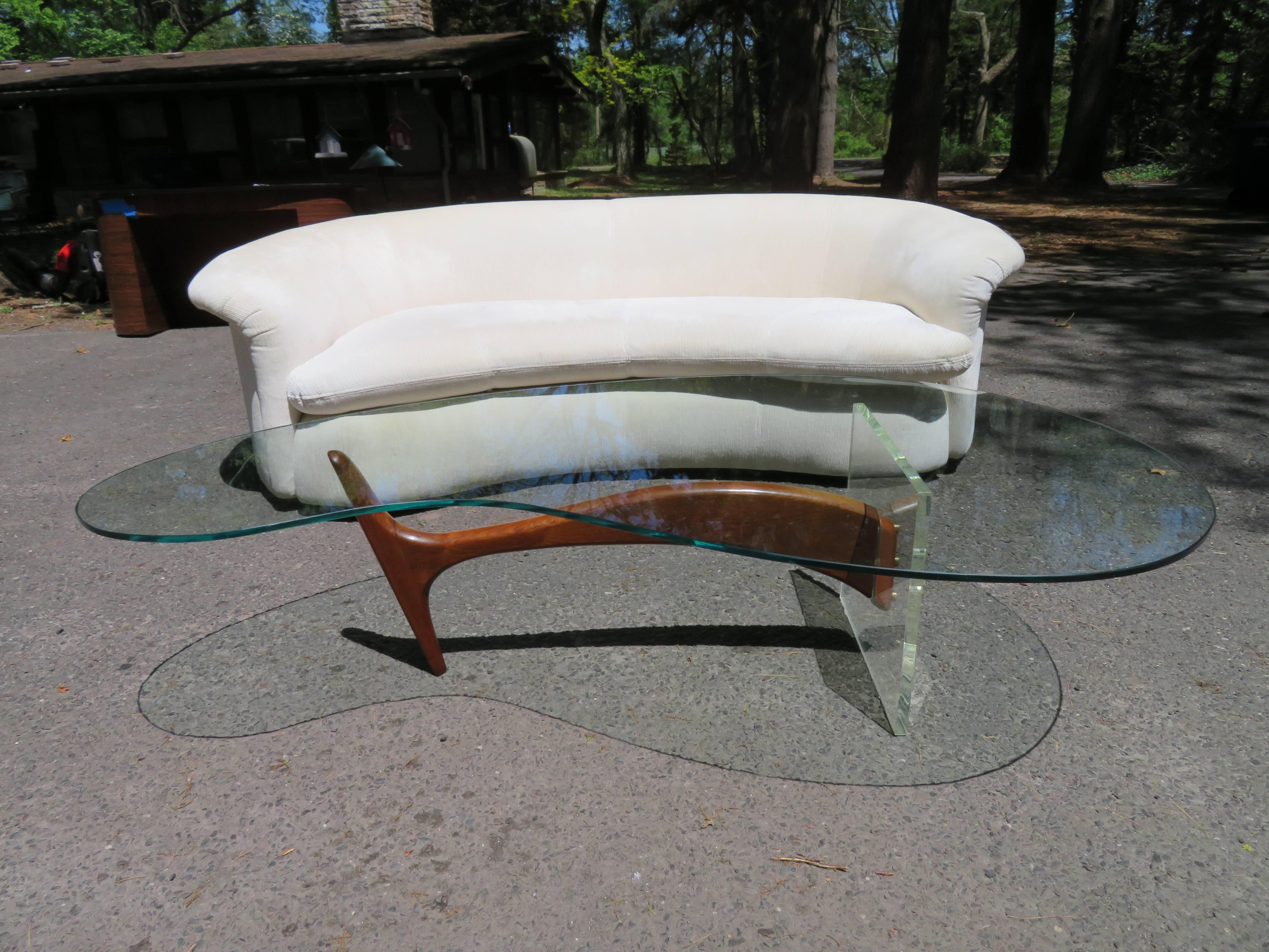 Ein schönes Paar knöchelförmige, geschwungene Sofas, Mid-Century Modern im Angebot 6