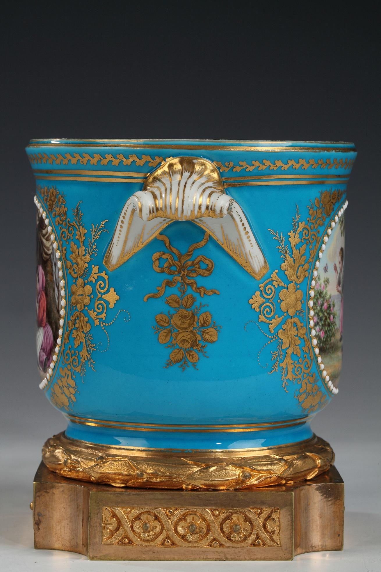 Pareja de Luis XVI  Enfriadores de vidrio de porcelana 