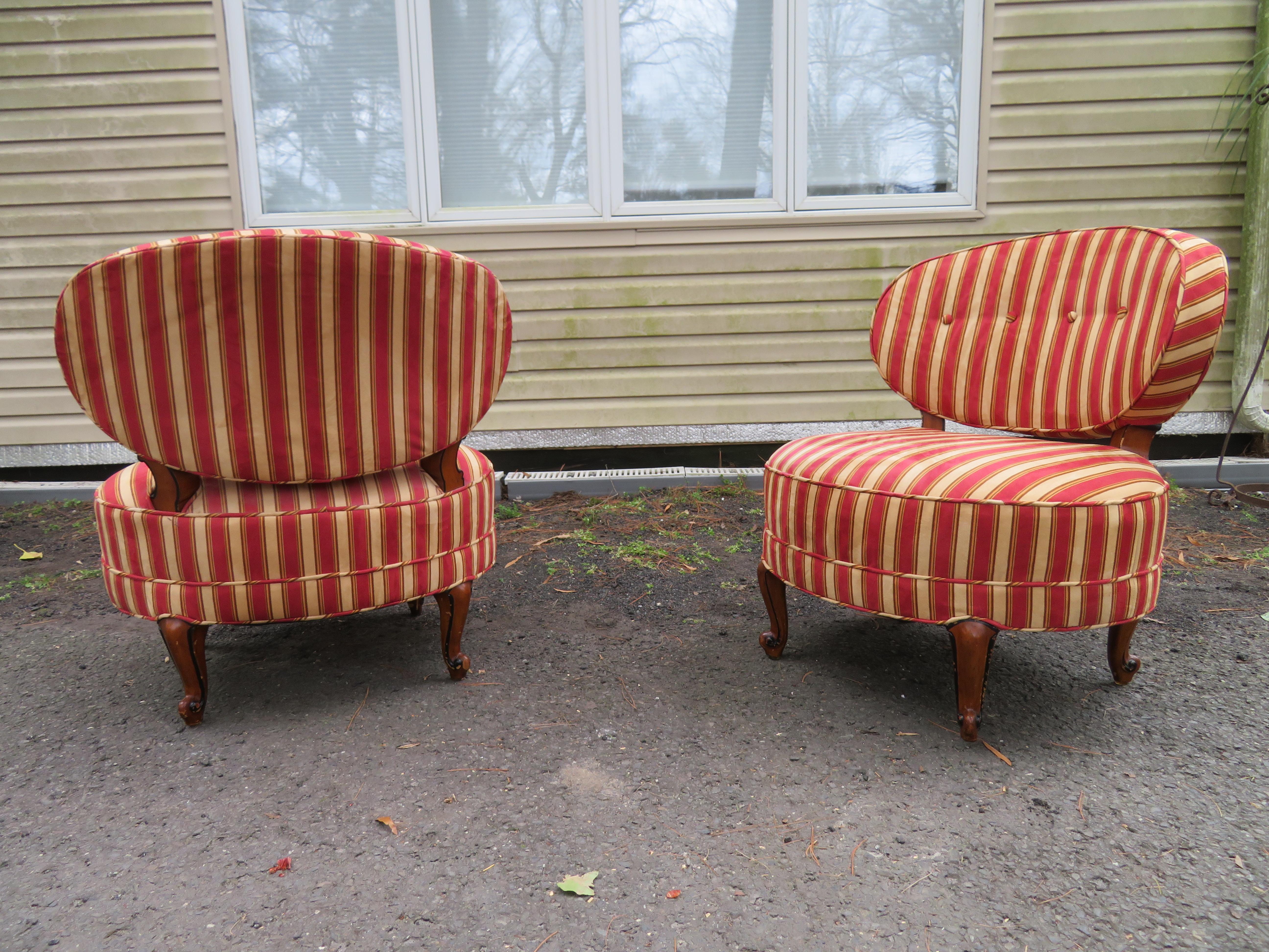 Lovely Pair of Napoleon Billy Haines Style Slipper Chairs Hollywood Regency For Sale 9