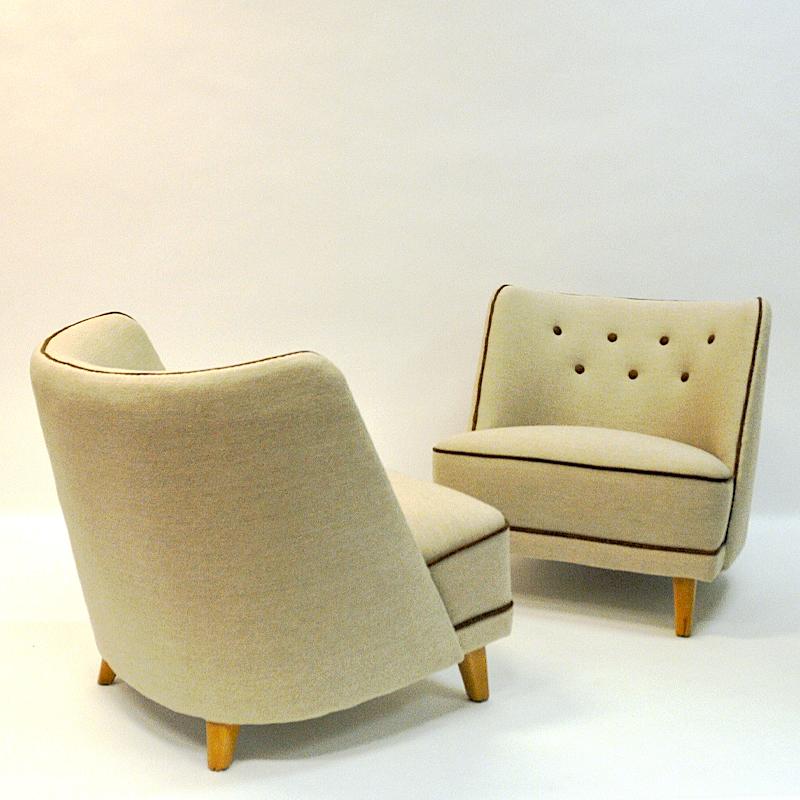 Scandinavian Modern Lovely Norwegian Pair of elm Easy Chairs by Møller & Stokke, 1940s
