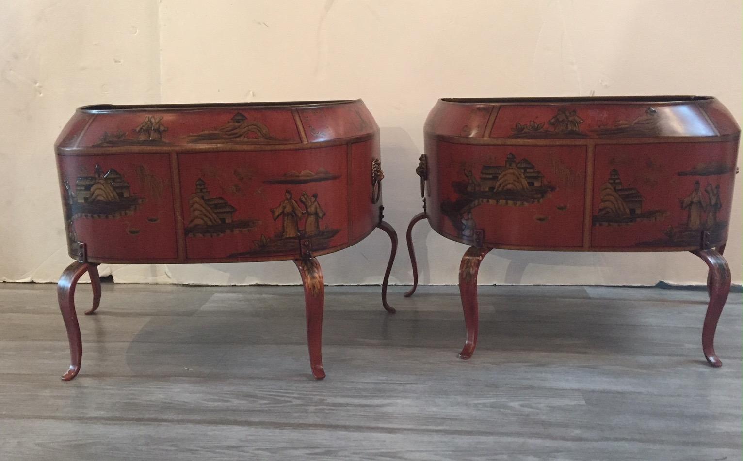 Italian Lovely Pair of Red, Black and Gold Chinoiserie Decorated Tole Planters
