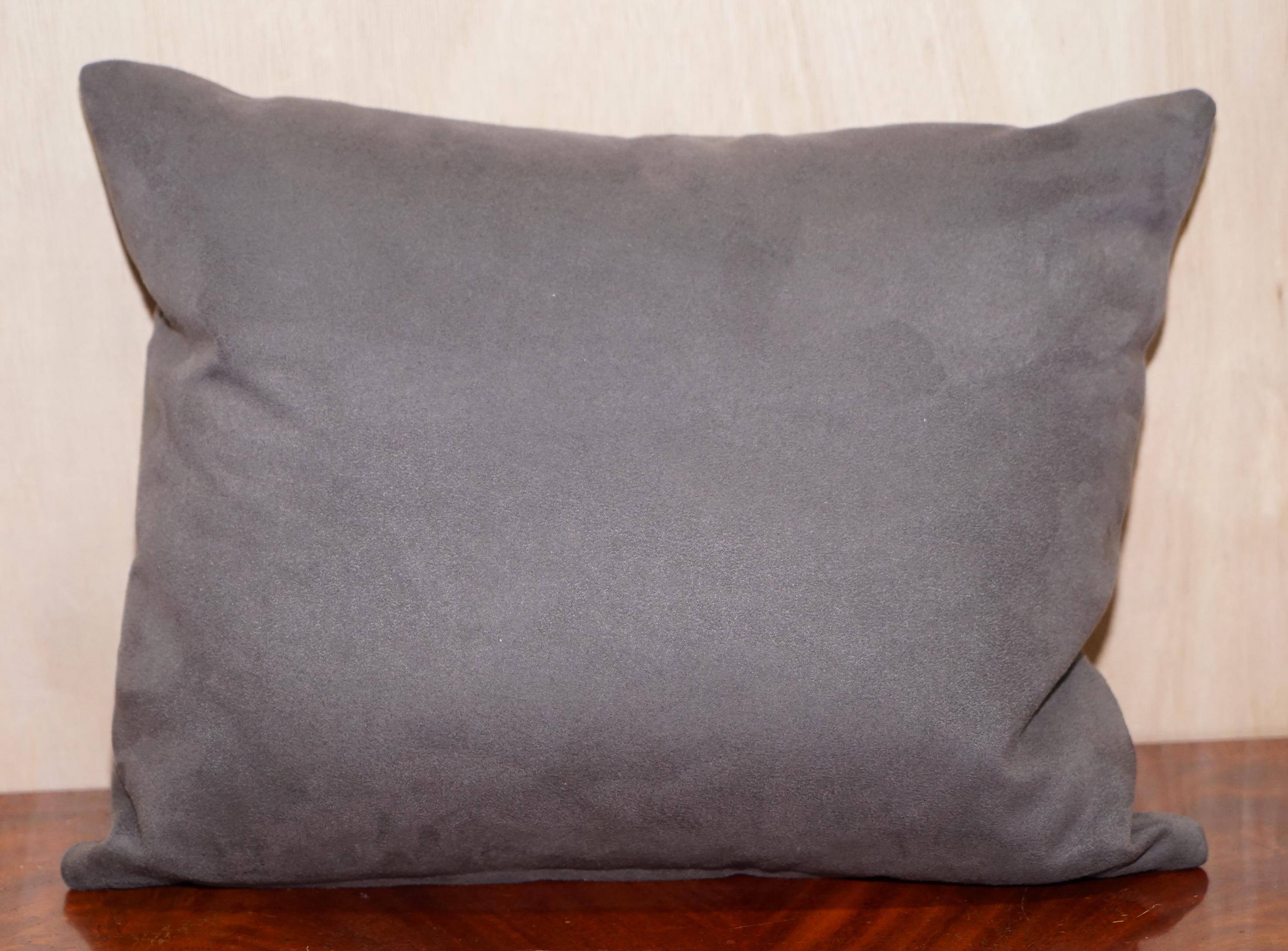 large scatter cushions