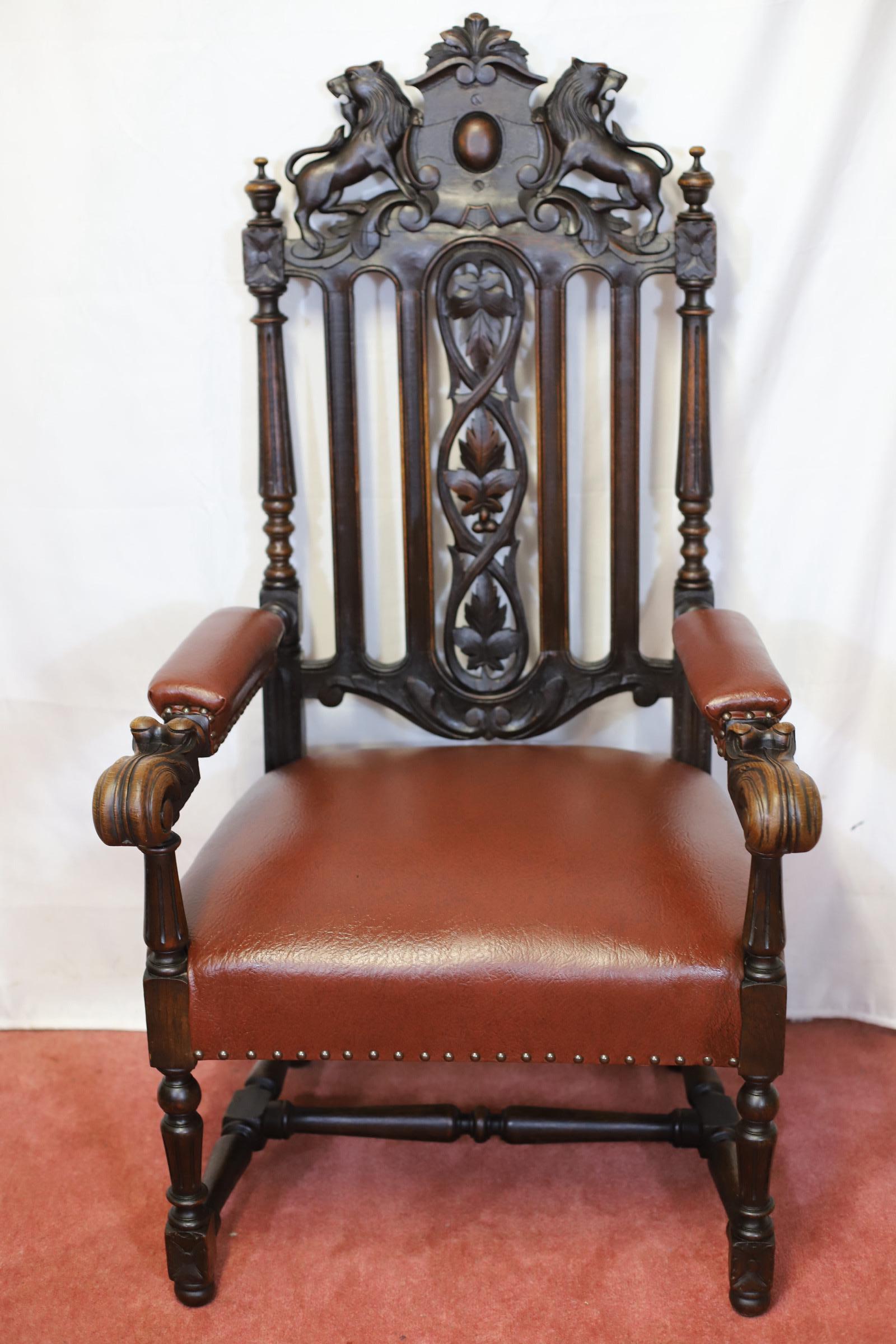 Lovely Pair Of Two Victorian Oak Armchairs In Jacobean Style im Angebot 2