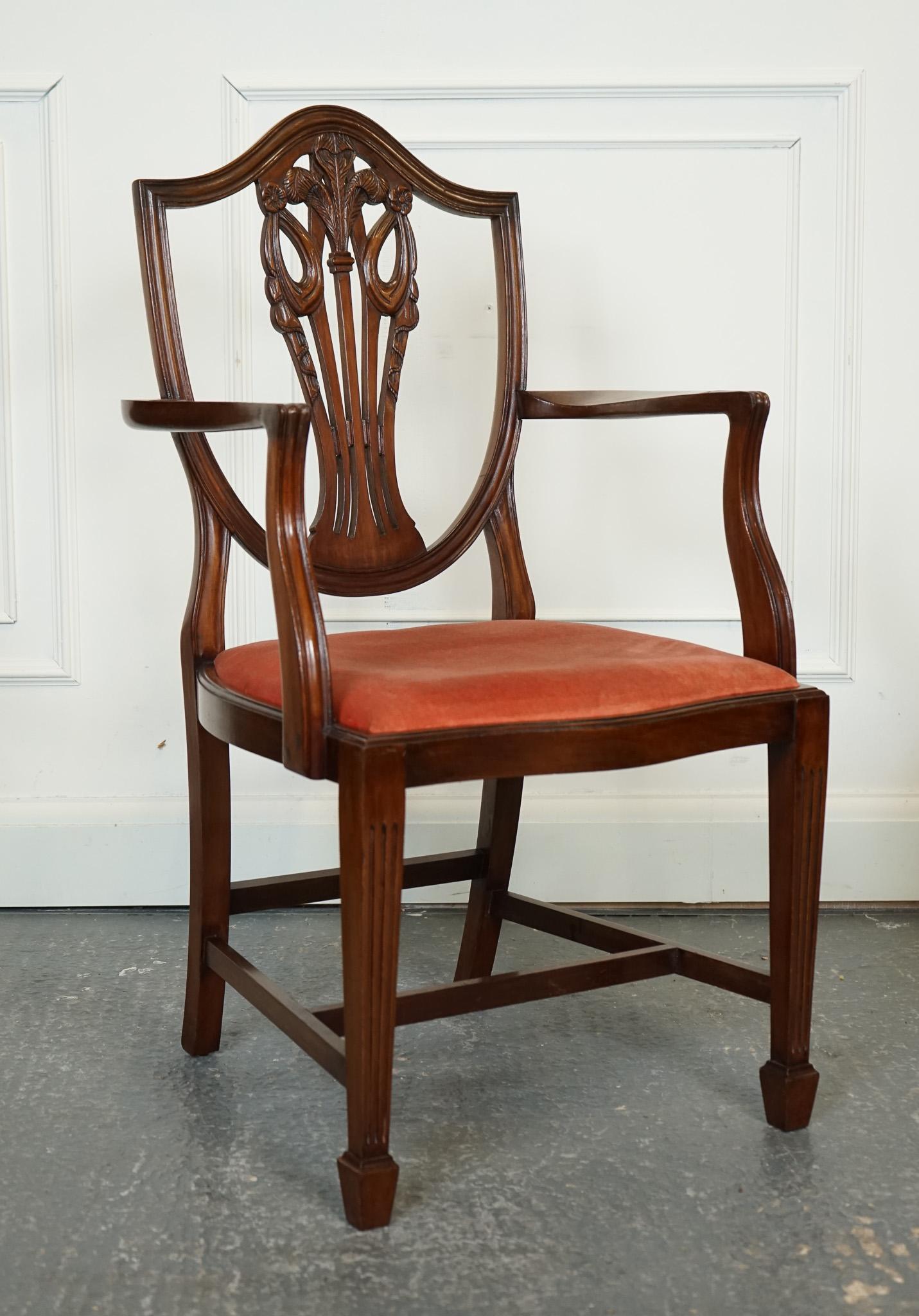 LOVELY PAiR OF VICTORIAN HEPPLEWHITE CARVER HALLWAY SIDE CHAIRS FEATHER FILLED For Sale 8