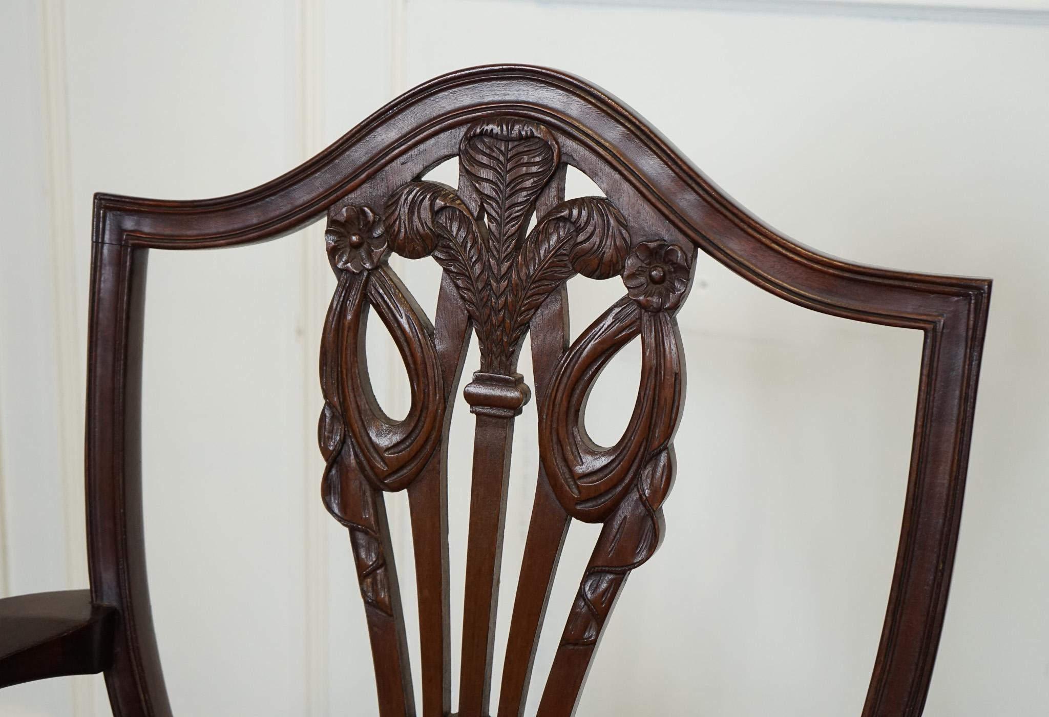 LOVELY PAiR OF VICTORIAN HEPPLEWHITE CARVER HALLWAY SIDE CHAIRS FEATHER FILLED For Sale 2