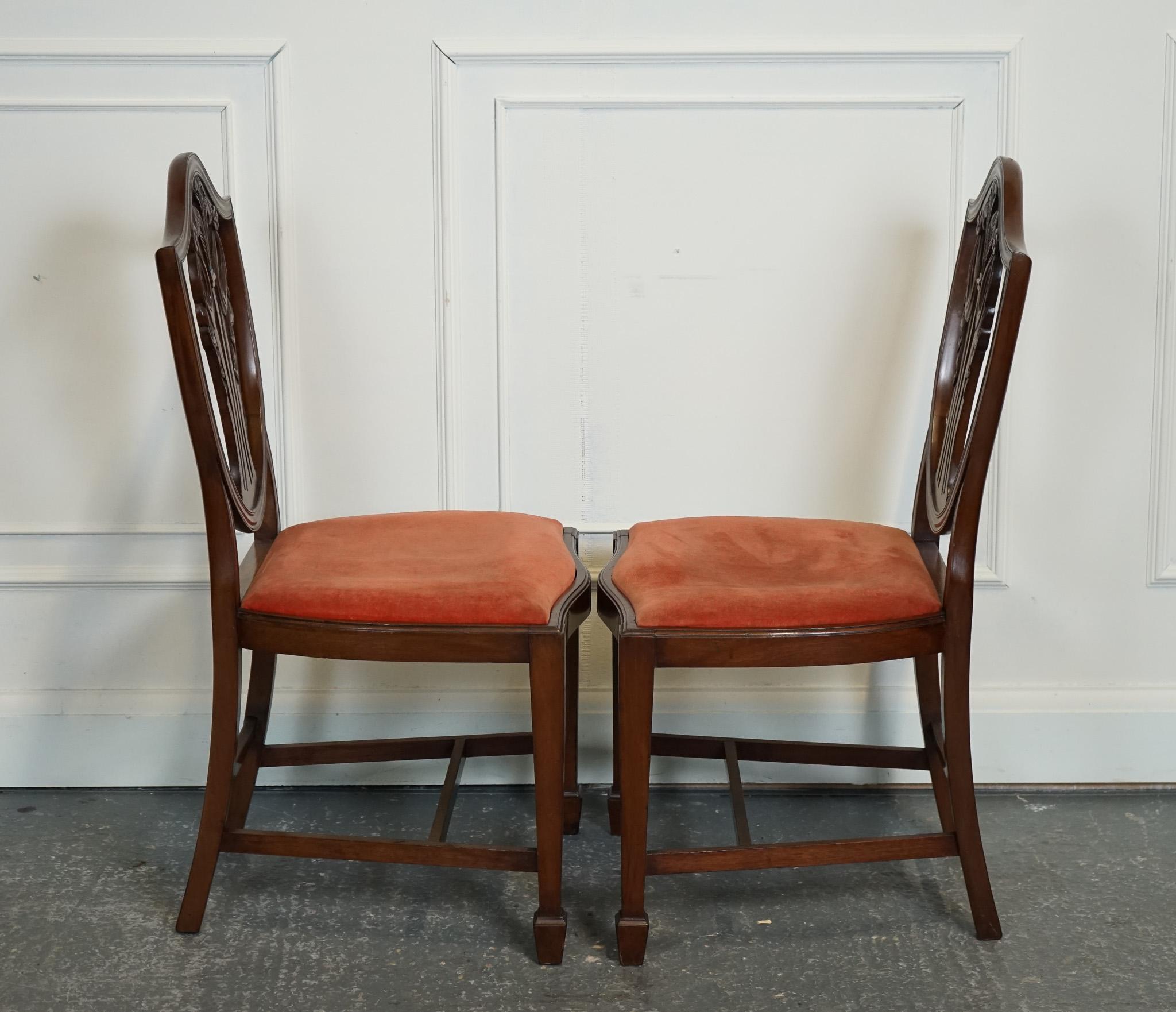 British LOVELY PAiR OF VICTORIAN HEPPLEWHITE HALLWAY SIDE CHAIRS FEATHER FILLED For Sale