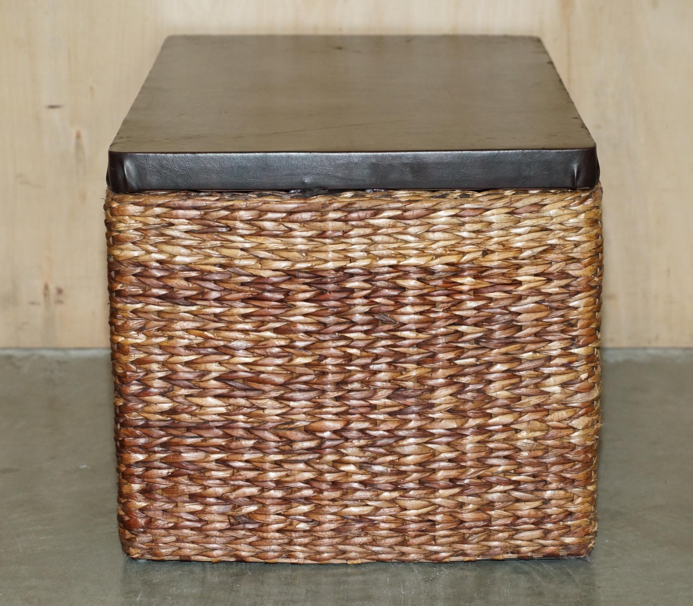 LOVELY PAIR OF VINTAGE WICKER LINEN STORAGE TRUNKS SEATS WITH SOLID WOOD TOPs For Sale 2