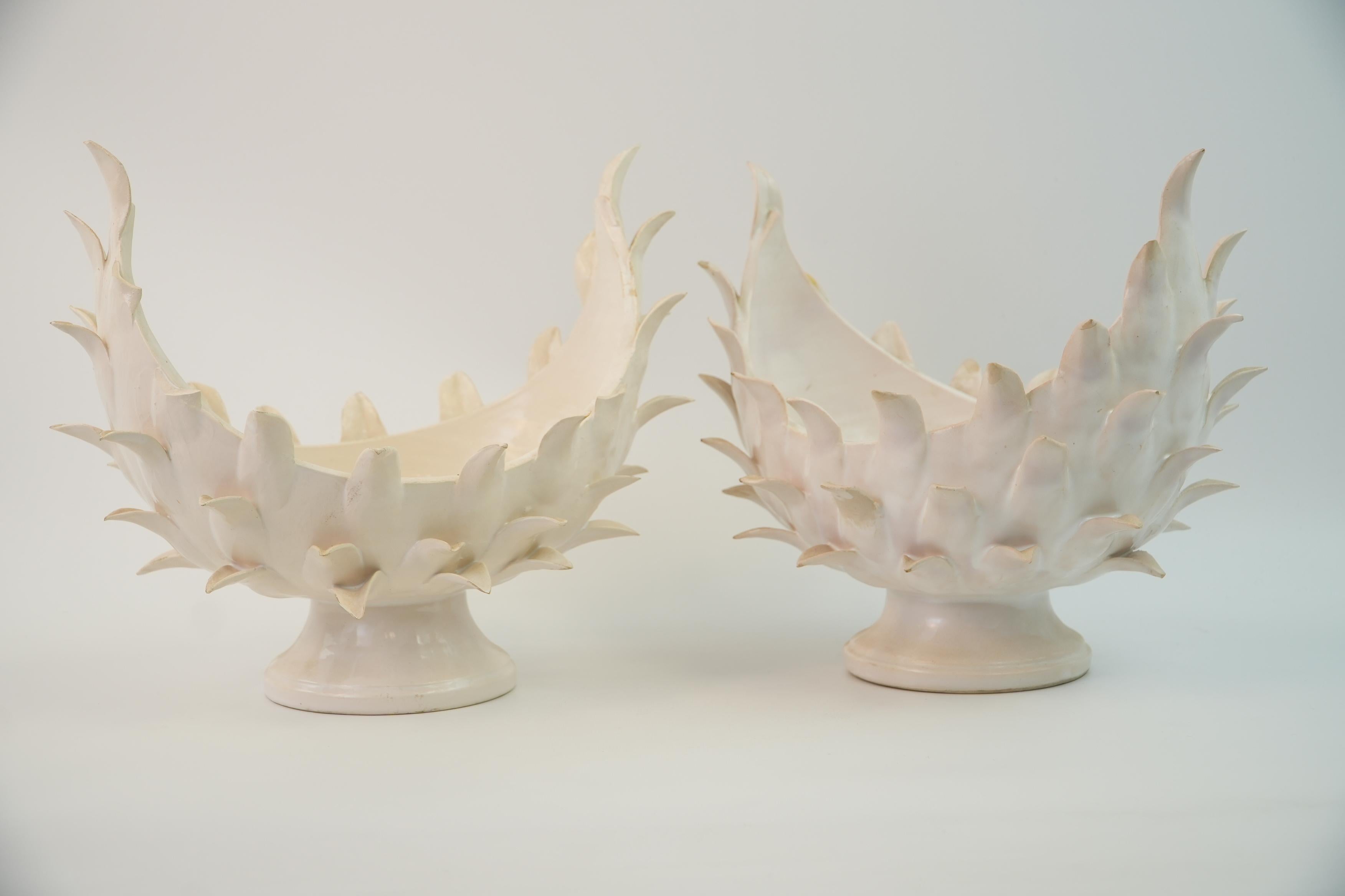 Whiting coppia di cesti in ceramica smaltata bianca di Jean Roger Paris in vendita 4