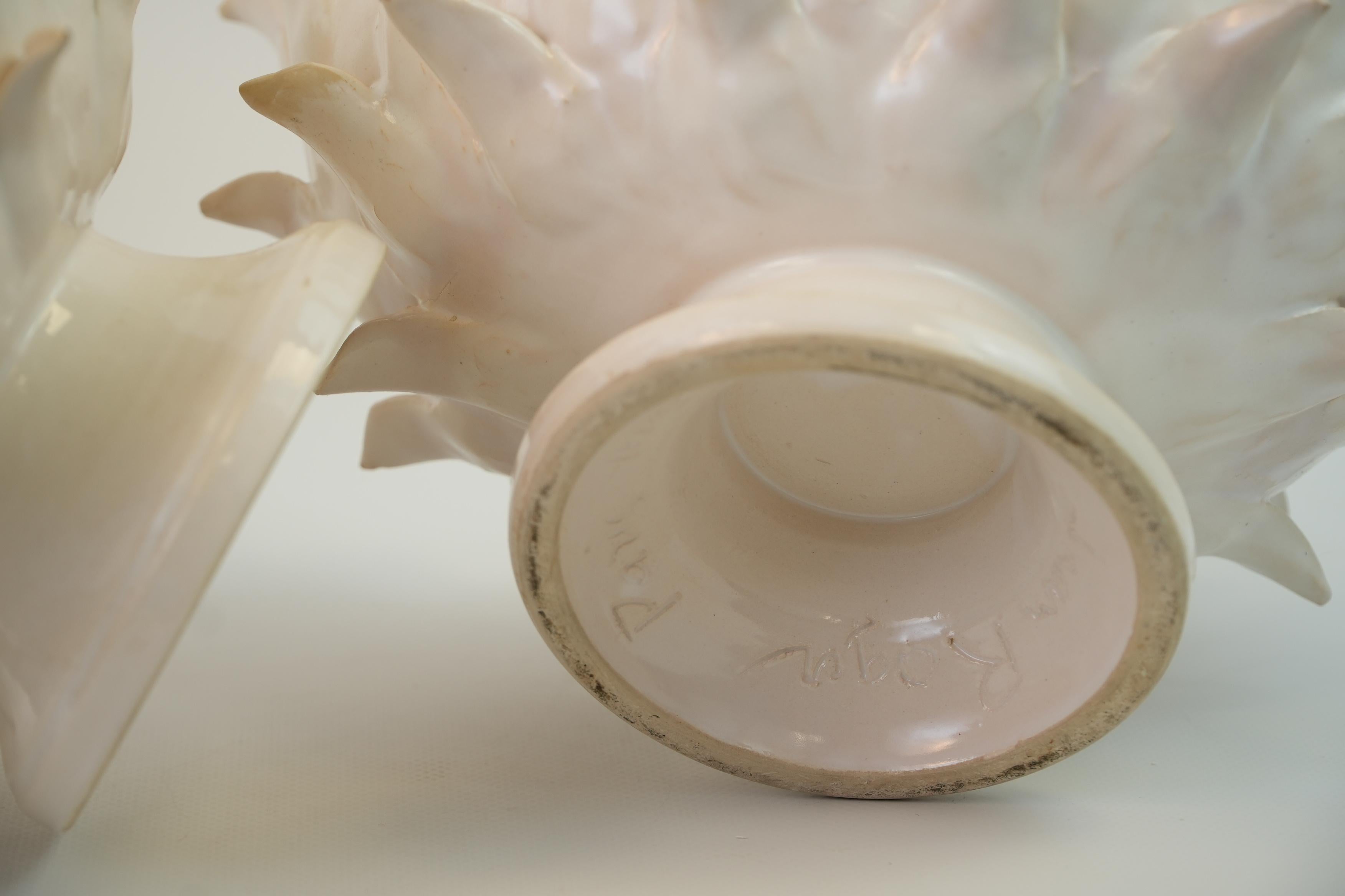 Whiting coppia di cesti in ceramica smaltata bianca di Jean Roger Paris in vendita 11