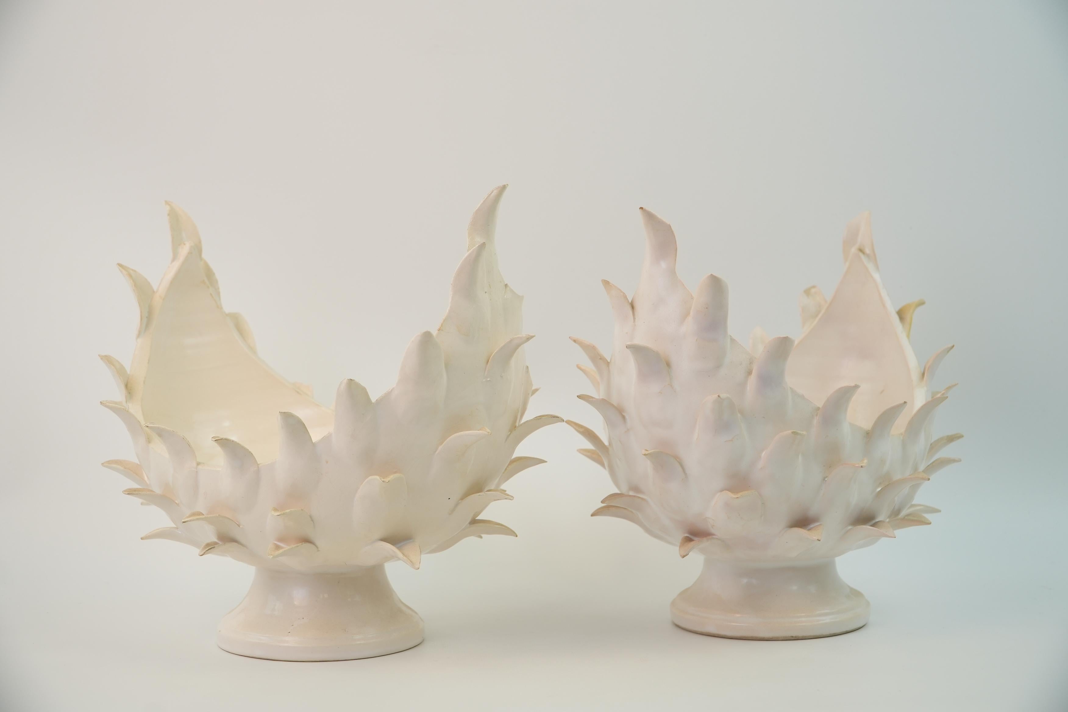 Ceramica Whiting coppia di cesti in ceramica smaltata bianca di Jean Roger Paris in vendita