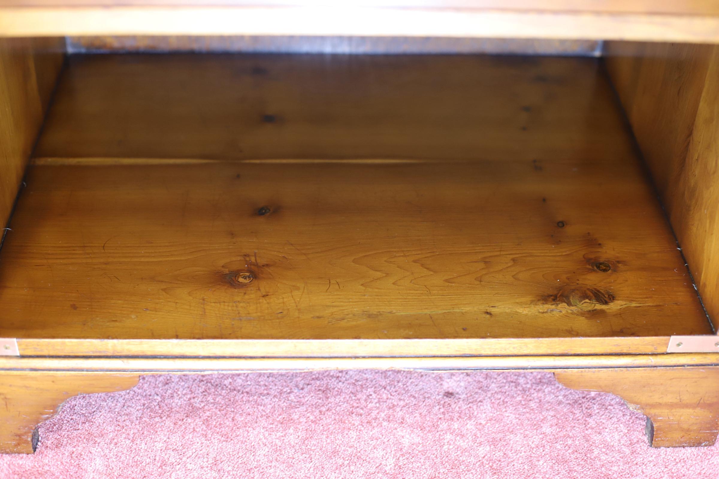 Lovely Pair Of Yew Wood Military Campaign Style Bedside Tables 12