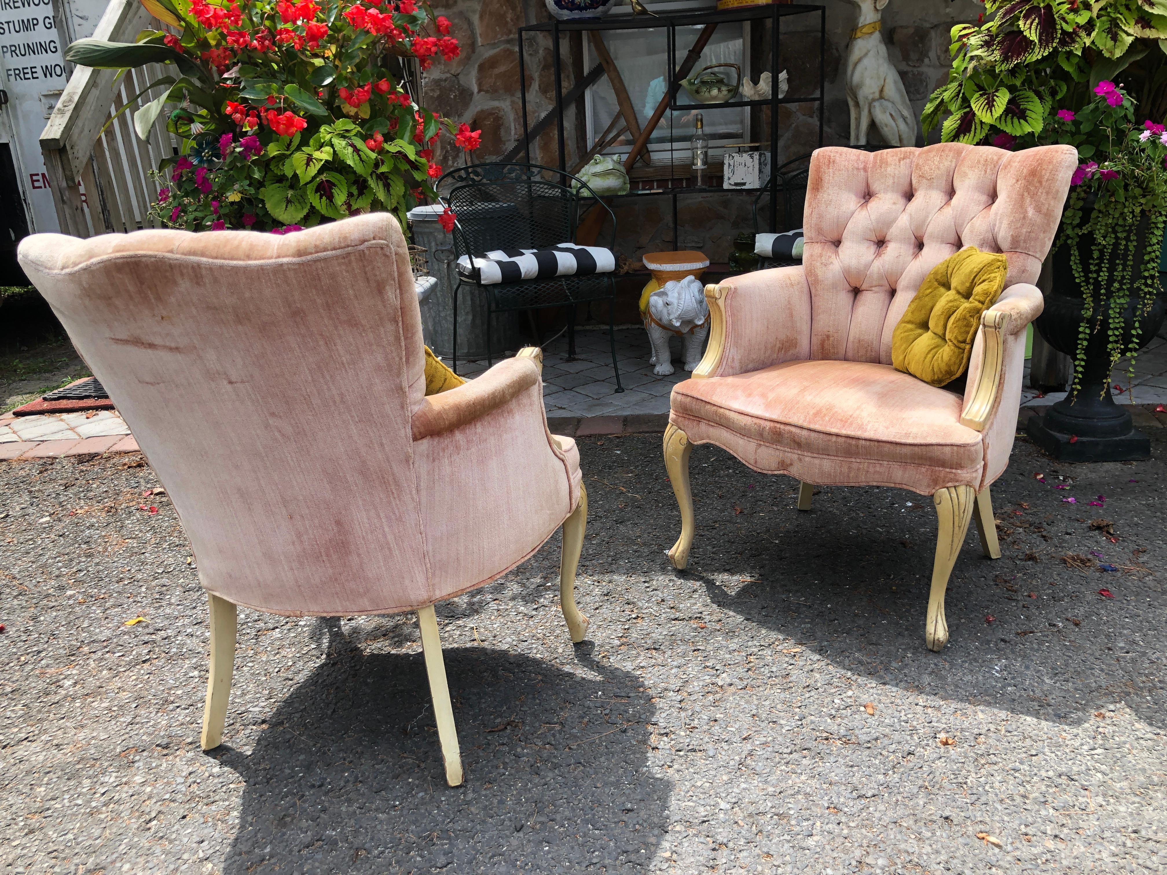 Lovely Pair Tufted French Provincial Style Upholstered Arm Chairs Hollywood  For Sale 9