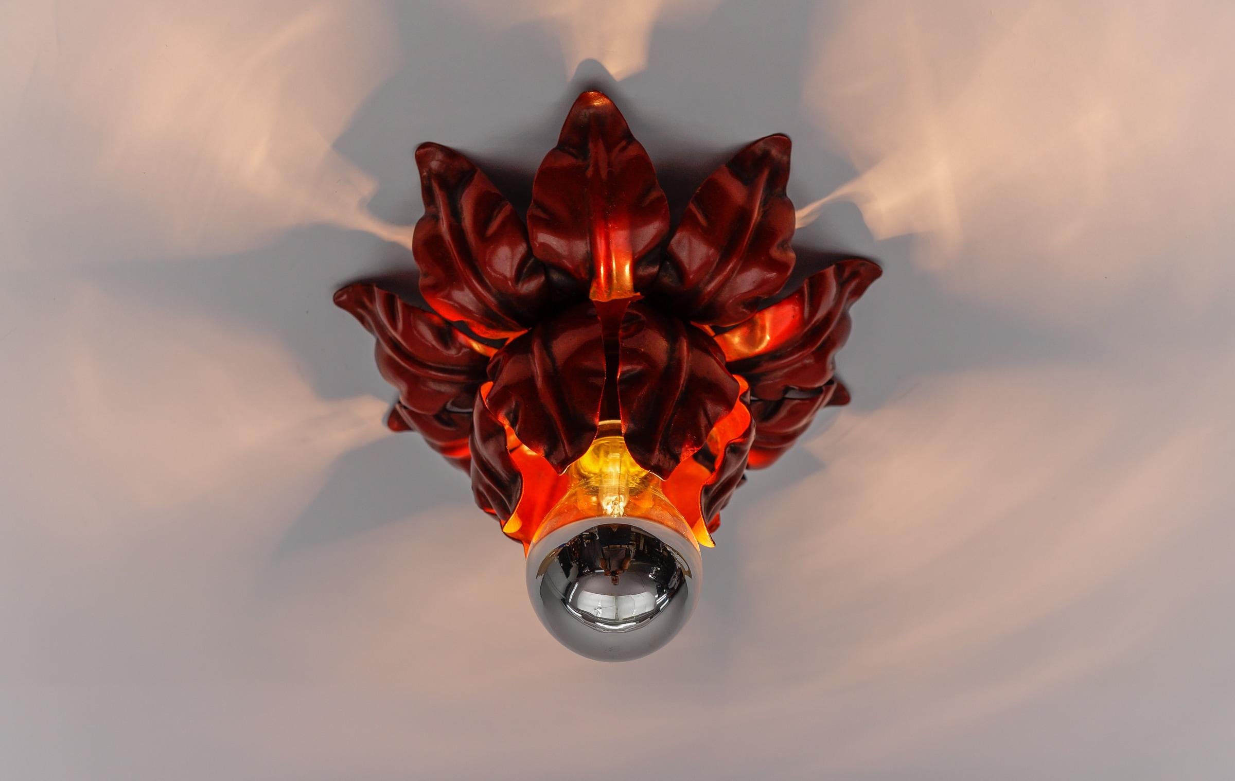 Metà XX secolo Graziosa lampada da soffitto petit red Florentine di Kögl, Germania, anni '60 in vendita