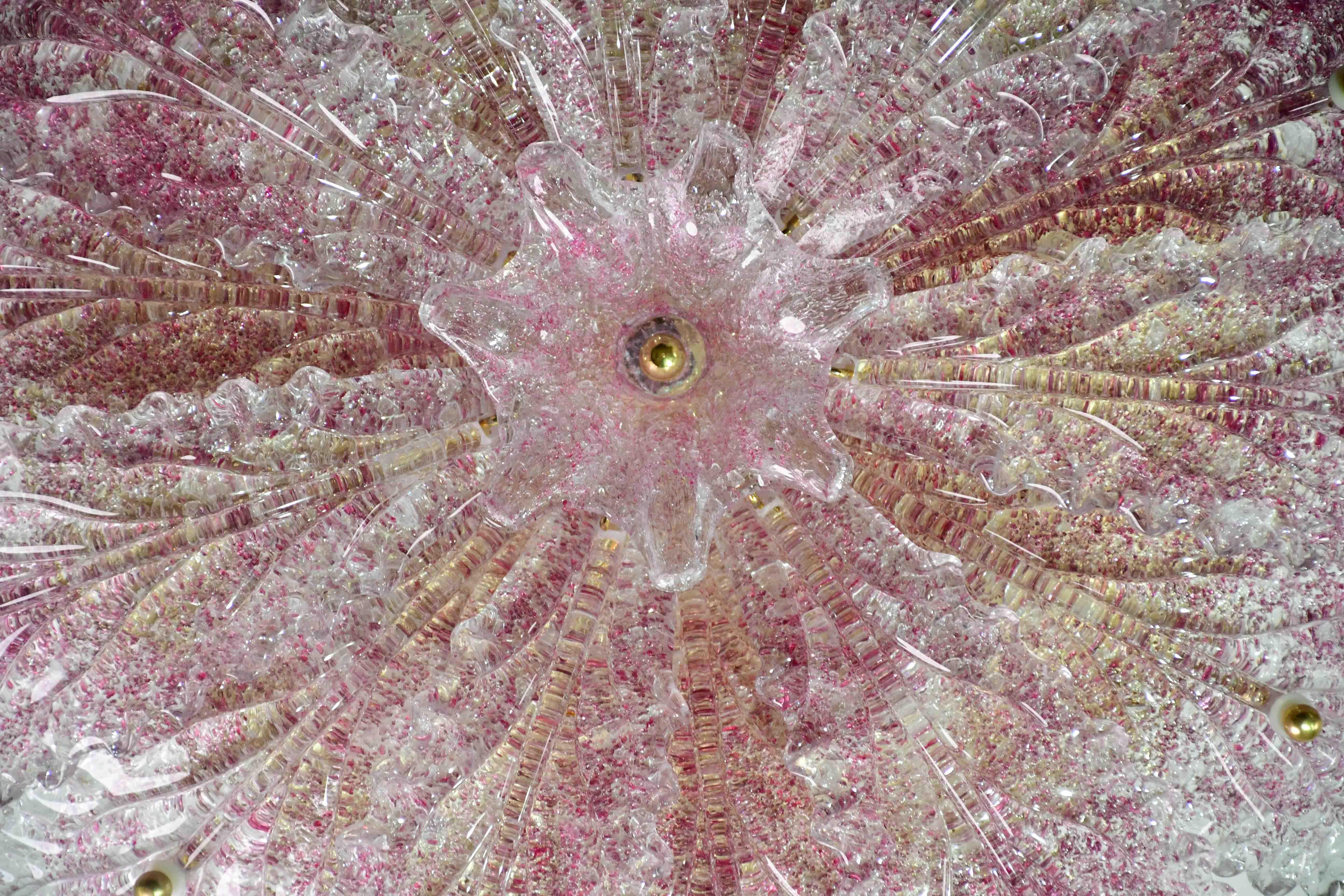 Hübsche rosa Murano-Glas-Deckenleuchte oder -Kronleuchter, 1980 im Angebot 4