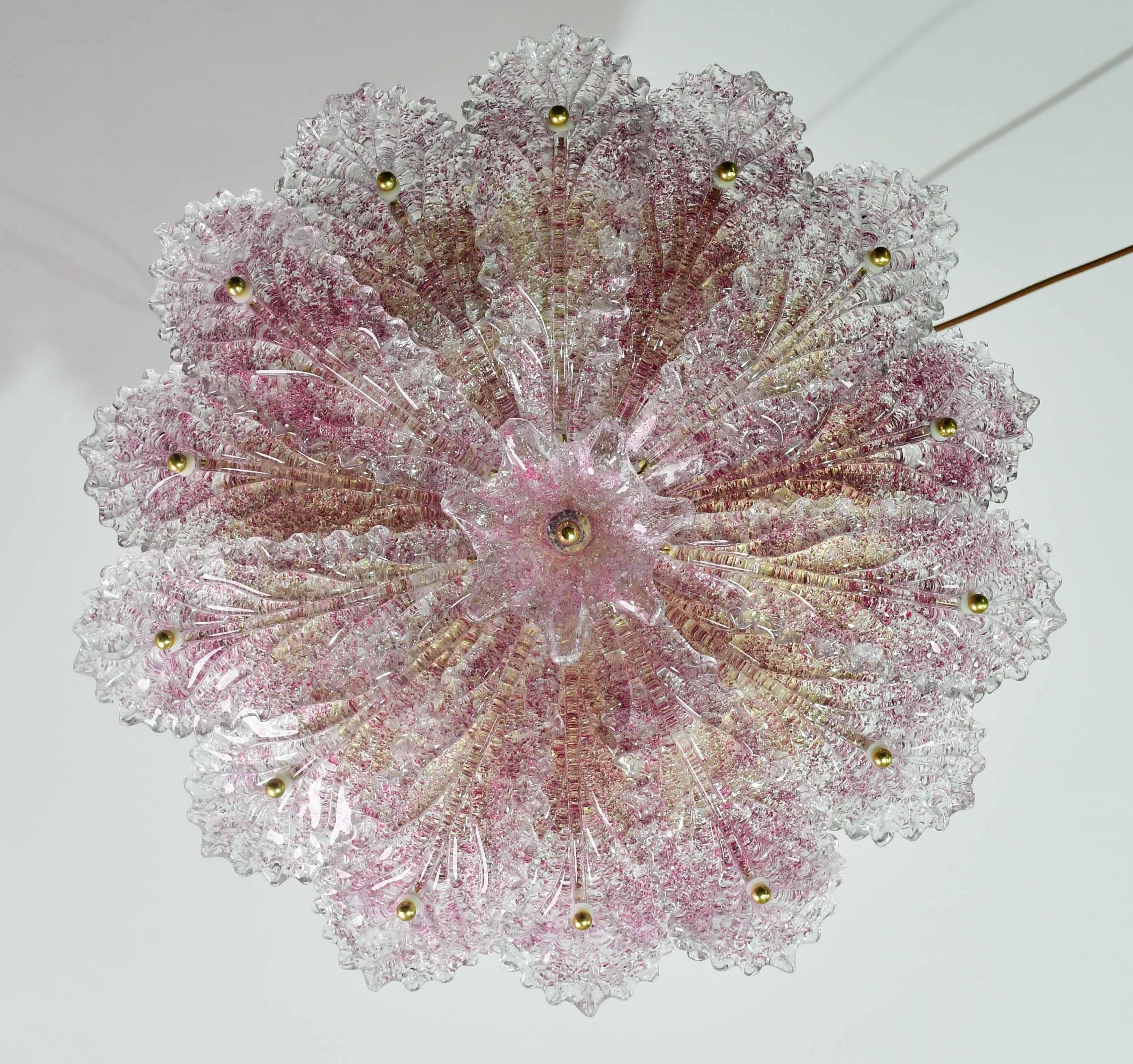 Hübsche rosa Murano-Glas-Deckenleuchte oder -Kronleuchter, 1980 im Angebot 2