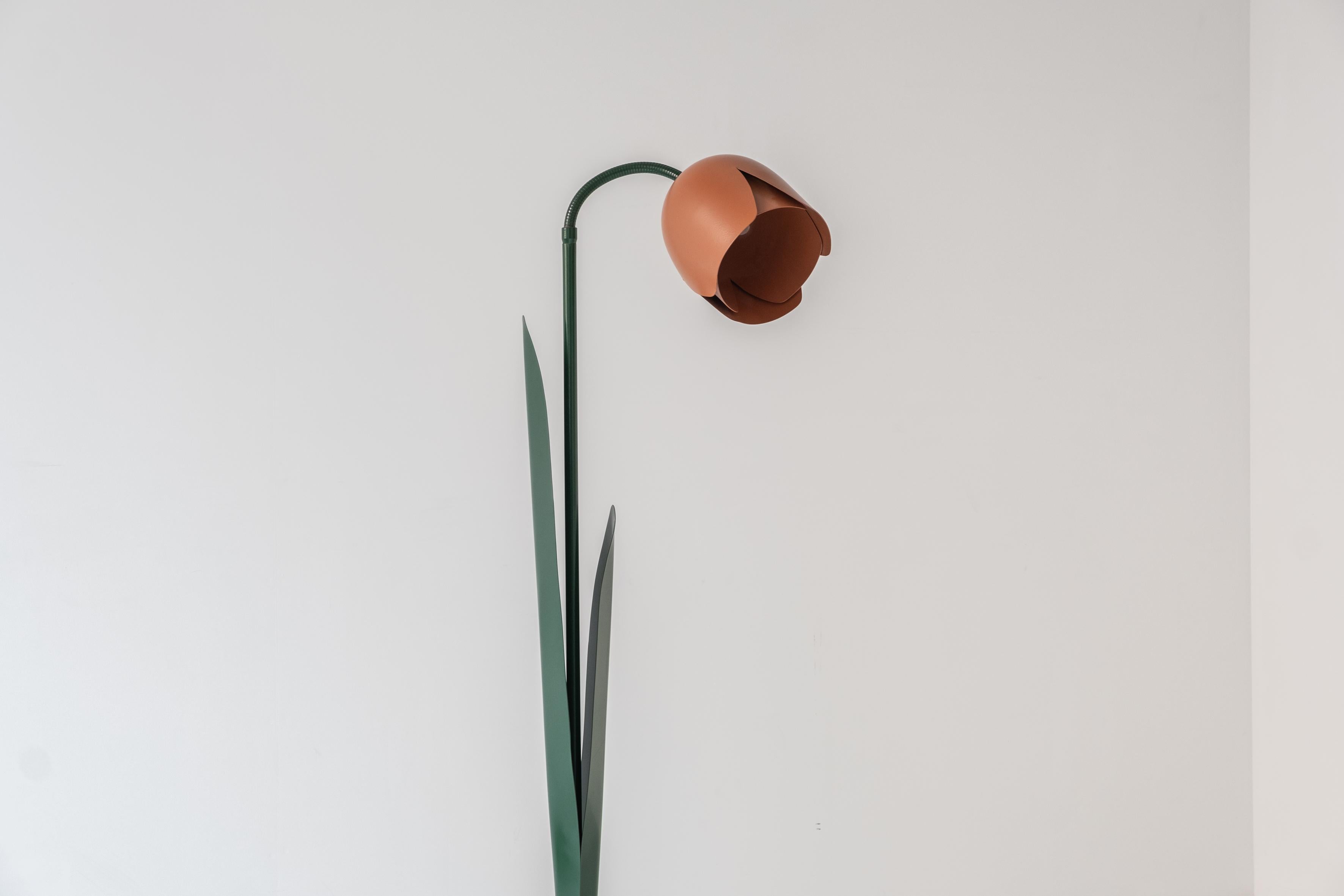 tulip lamp peter bliss