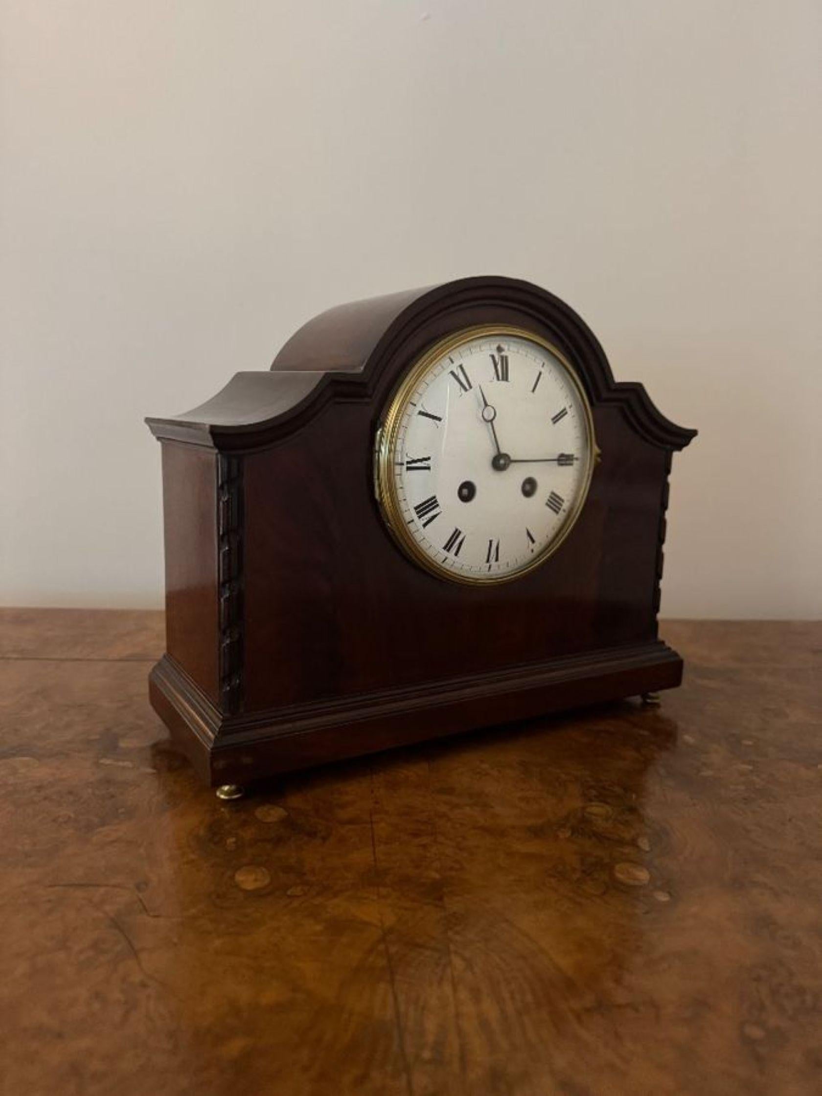 Schöne Qualität antike Edwardian Mahagoni Mantel Uhr (20. Jahrhundert) im Angebot