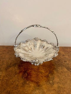Lovely quality antique Edwardian silver plated cake basket