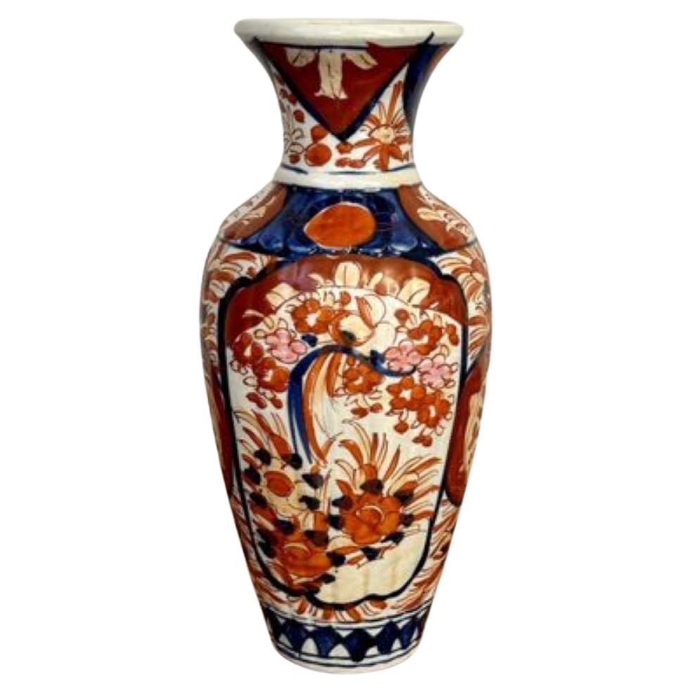 Lovely quality antique Japanese imari vase For Sale