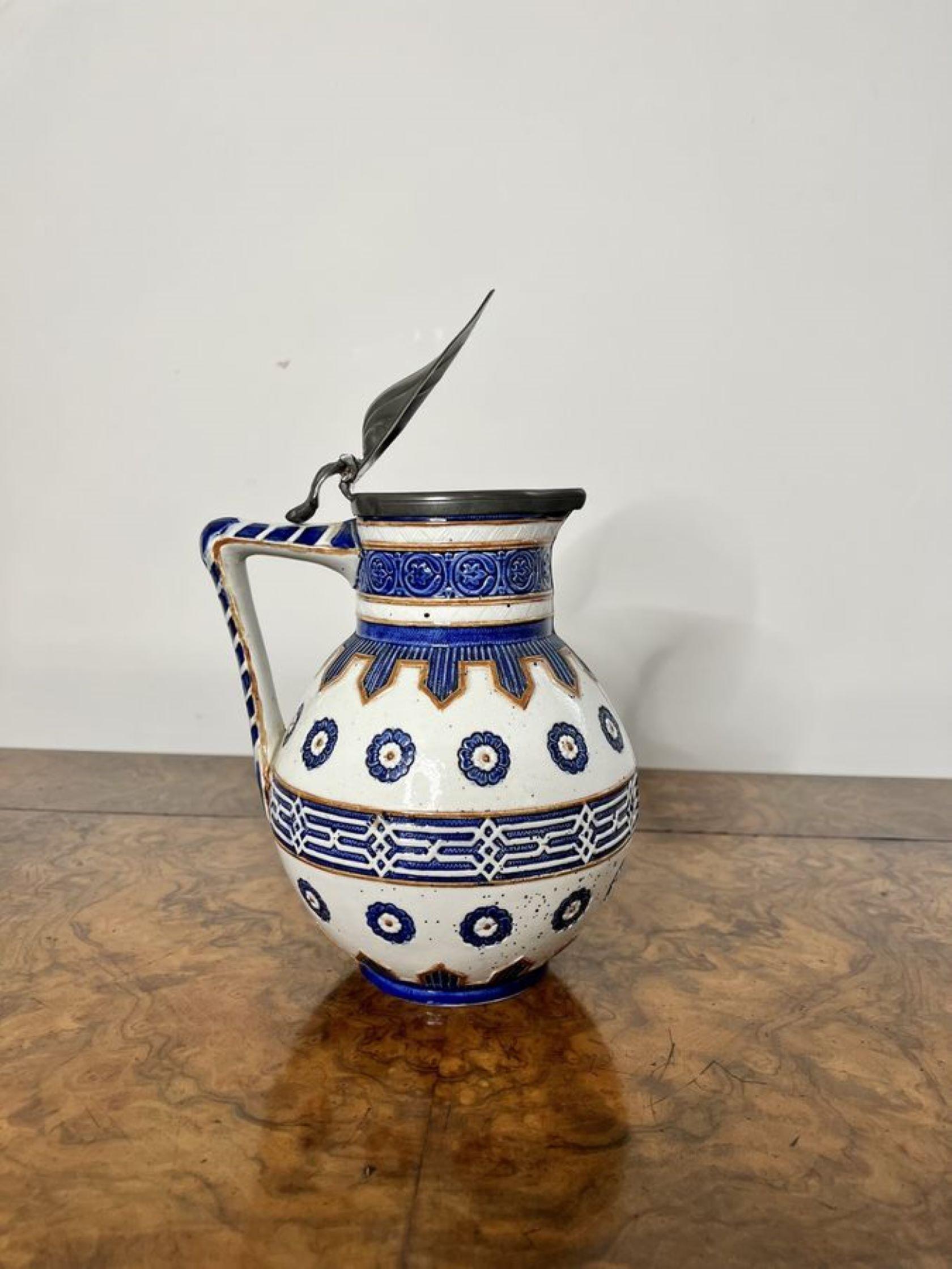 Lovely quality antique majolica jug  For Sale 1