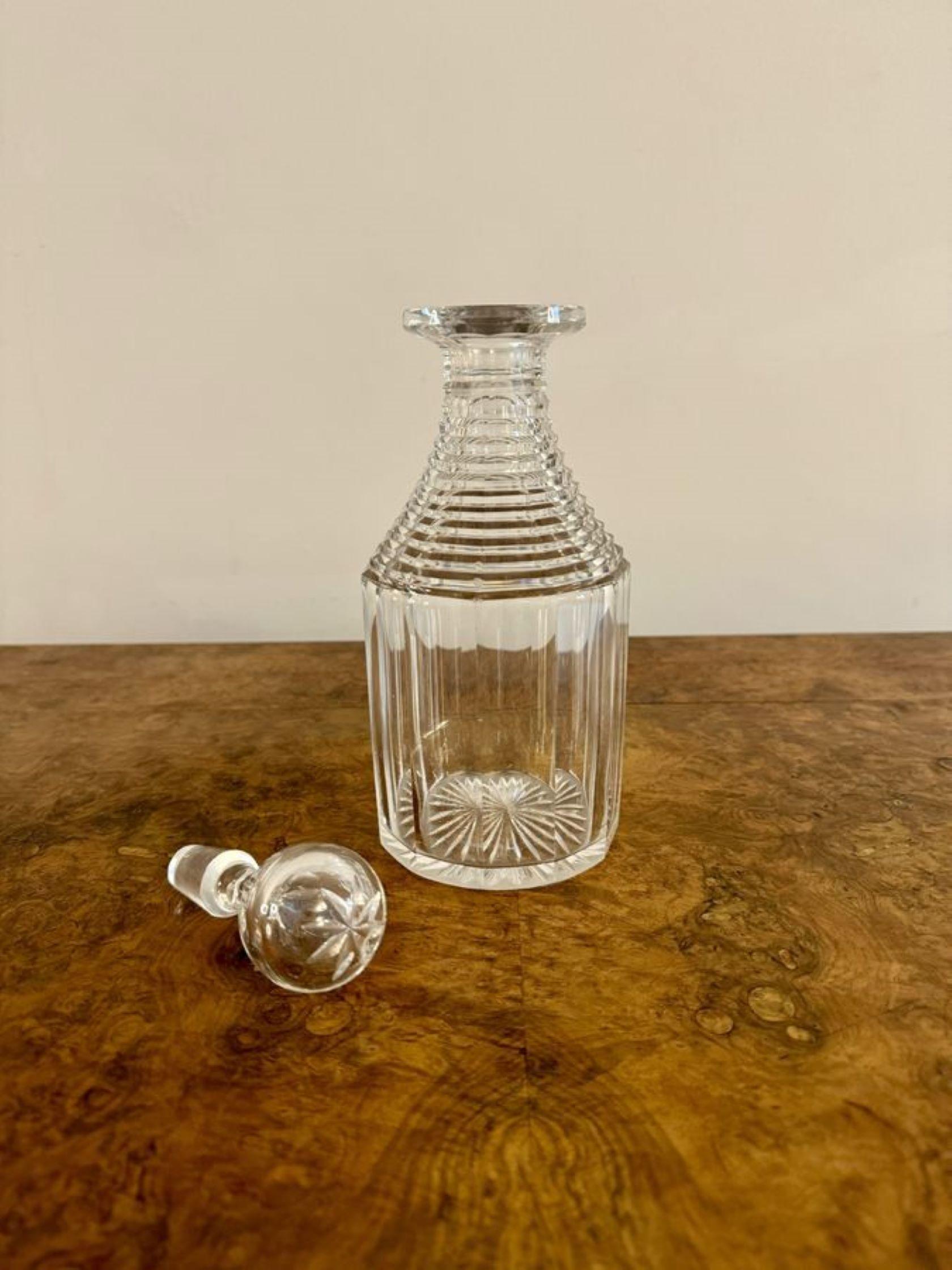 Lovely quality antique Victorian glass decanter In Good Condition For Sale In Ipswich, GB