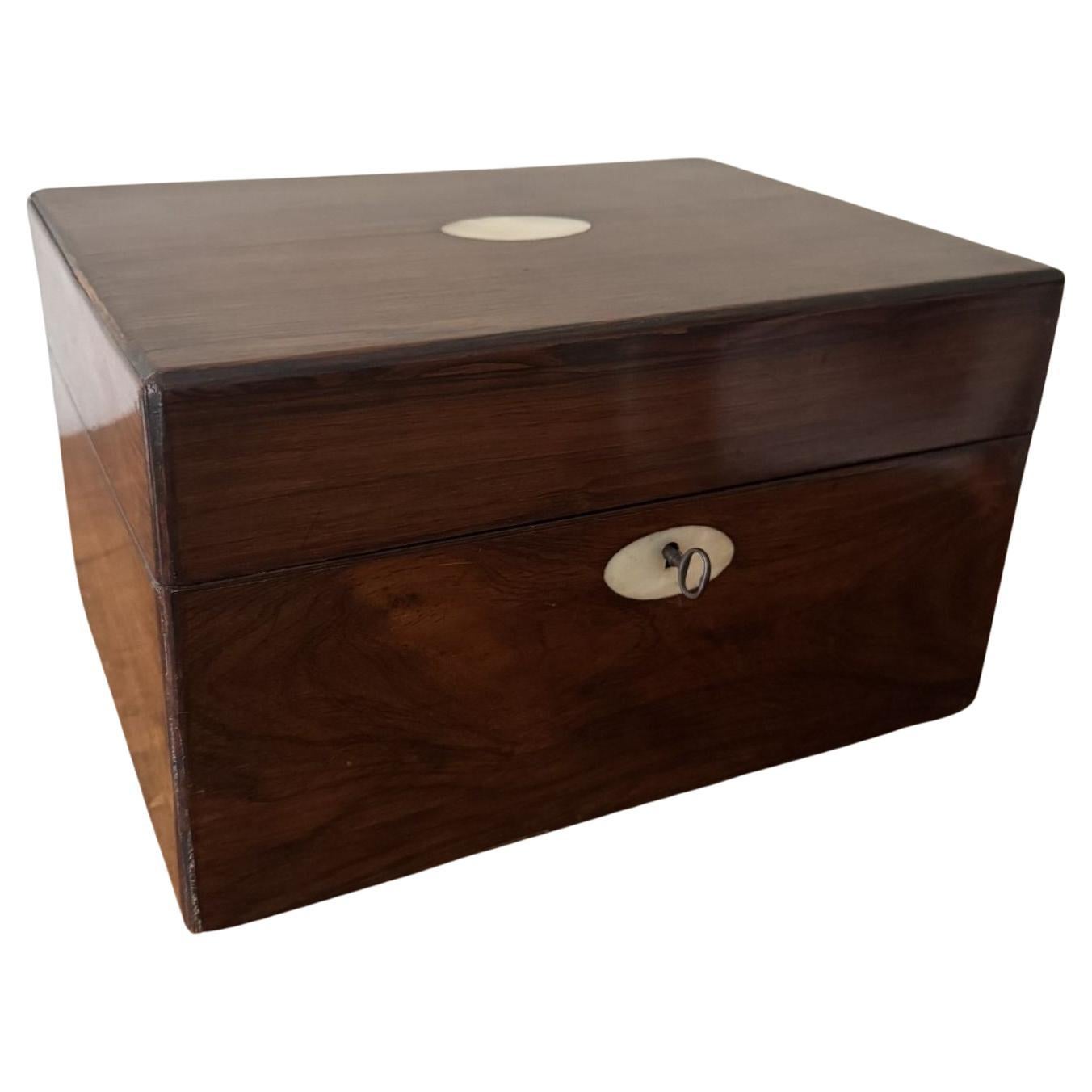 Lovely quality antique Victorian rosewood vanity box