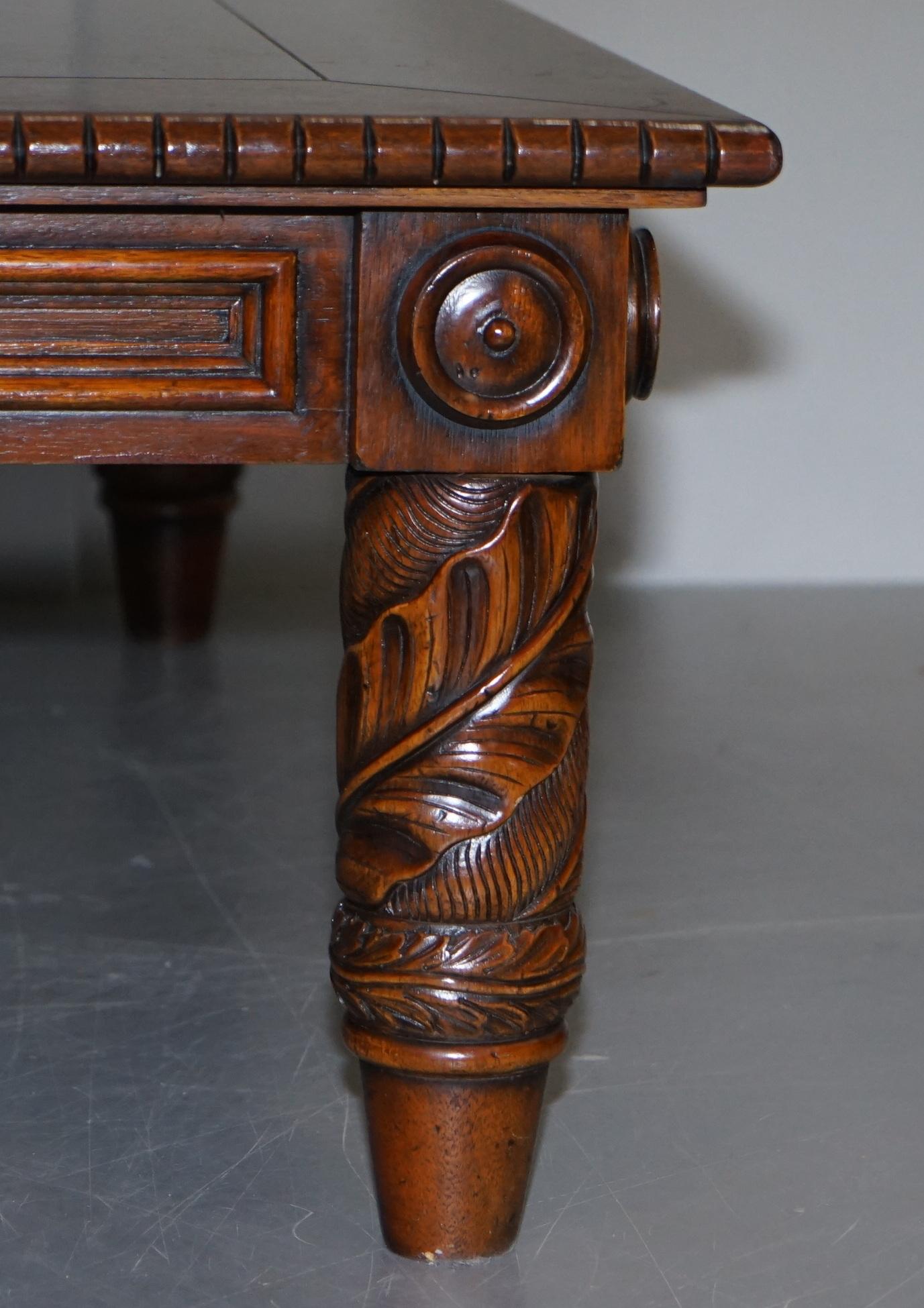 Lovely Ralph Lauren American Hardwood Carved Wood Coffee Cocktail Table Must See For Sale 11