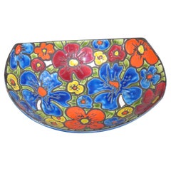 Bellissima e rara ciotola originale in maiolica a forma di fiore grande