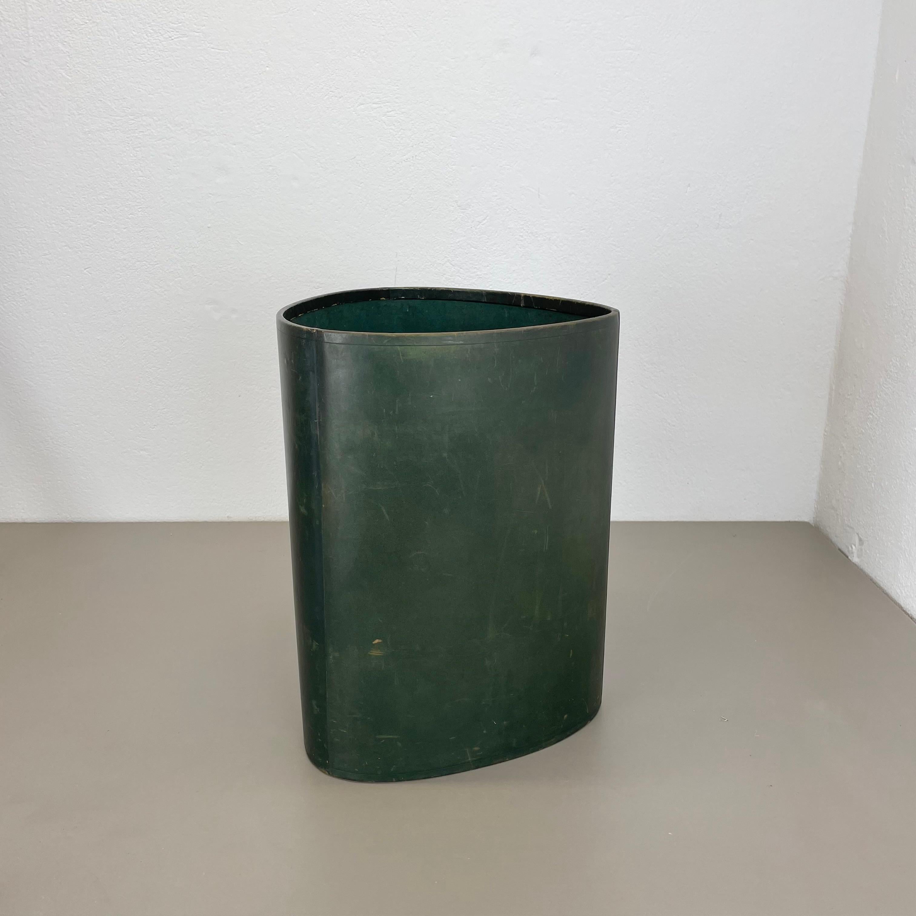 Bauhaus lovely real green leather paper bin basket Auböck Style, Germany 1970s For Sale