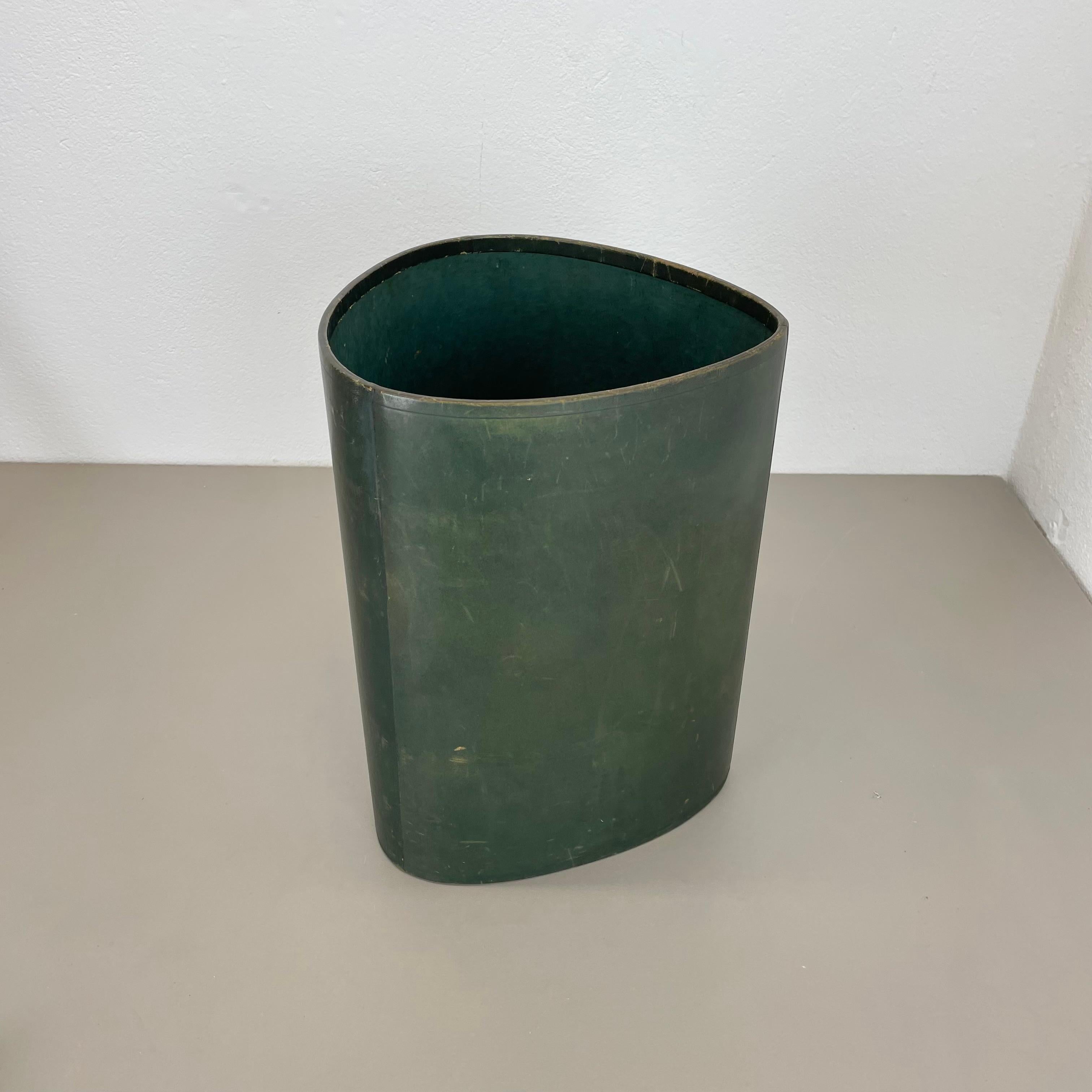 French lovely real green leather paper bin basket Auböck Style, Germany 1970s For Sale