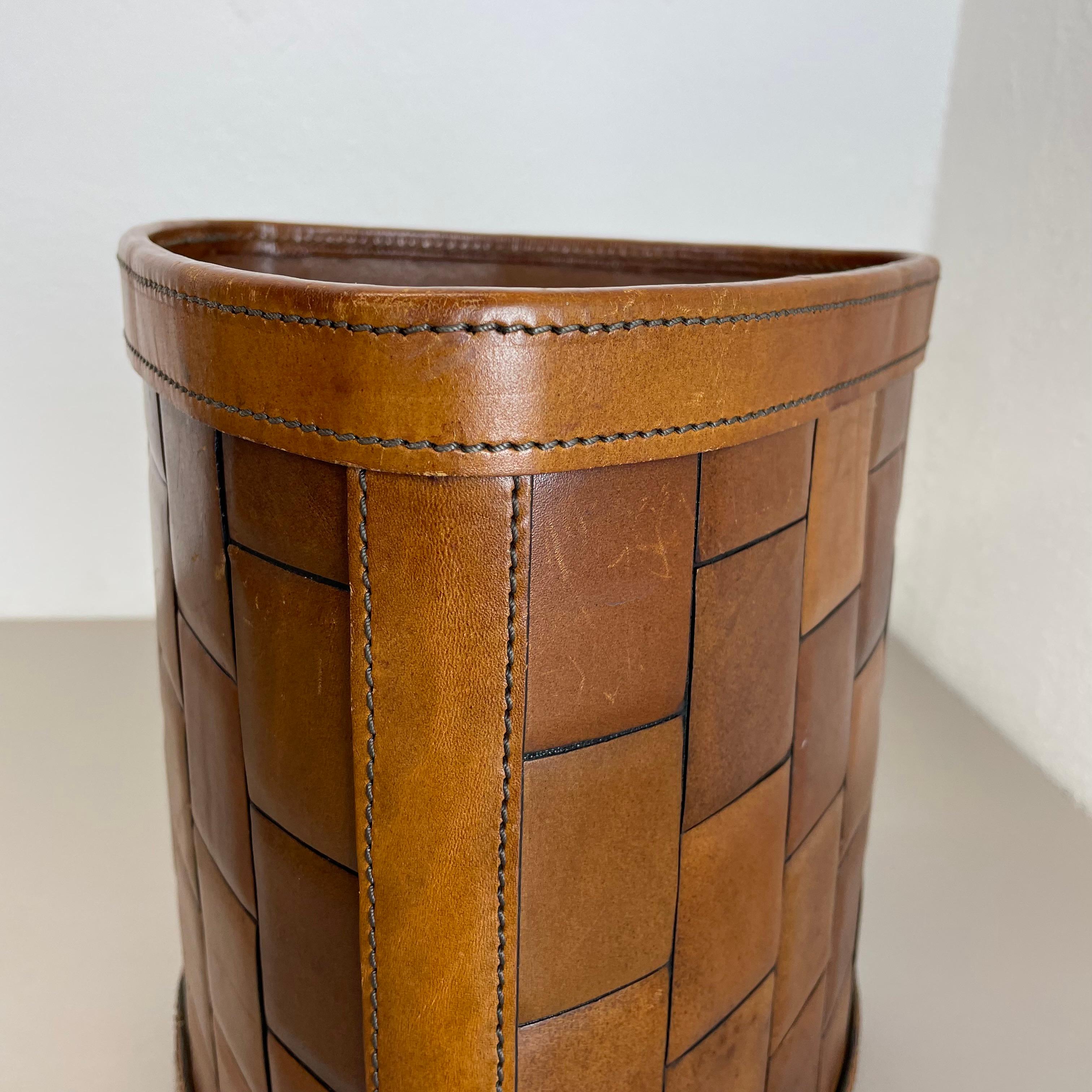 lovely real leather PATCHWORK paper bin basket Auböck Style, Germany 1960s For Sale 10