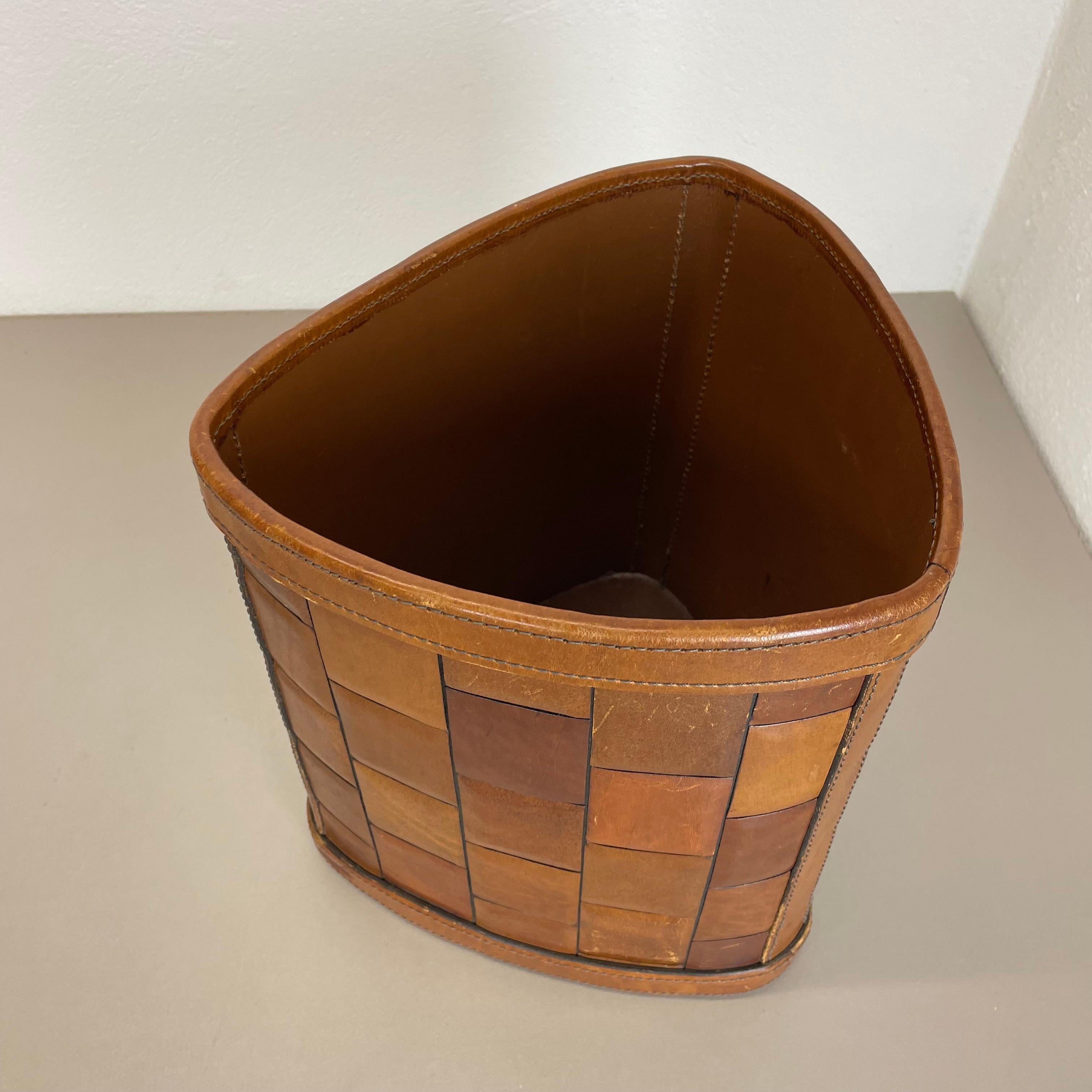 20th Century lovely real leather PATCHWORK paper bin basket Auböck Style, Germany 1960s For Sale