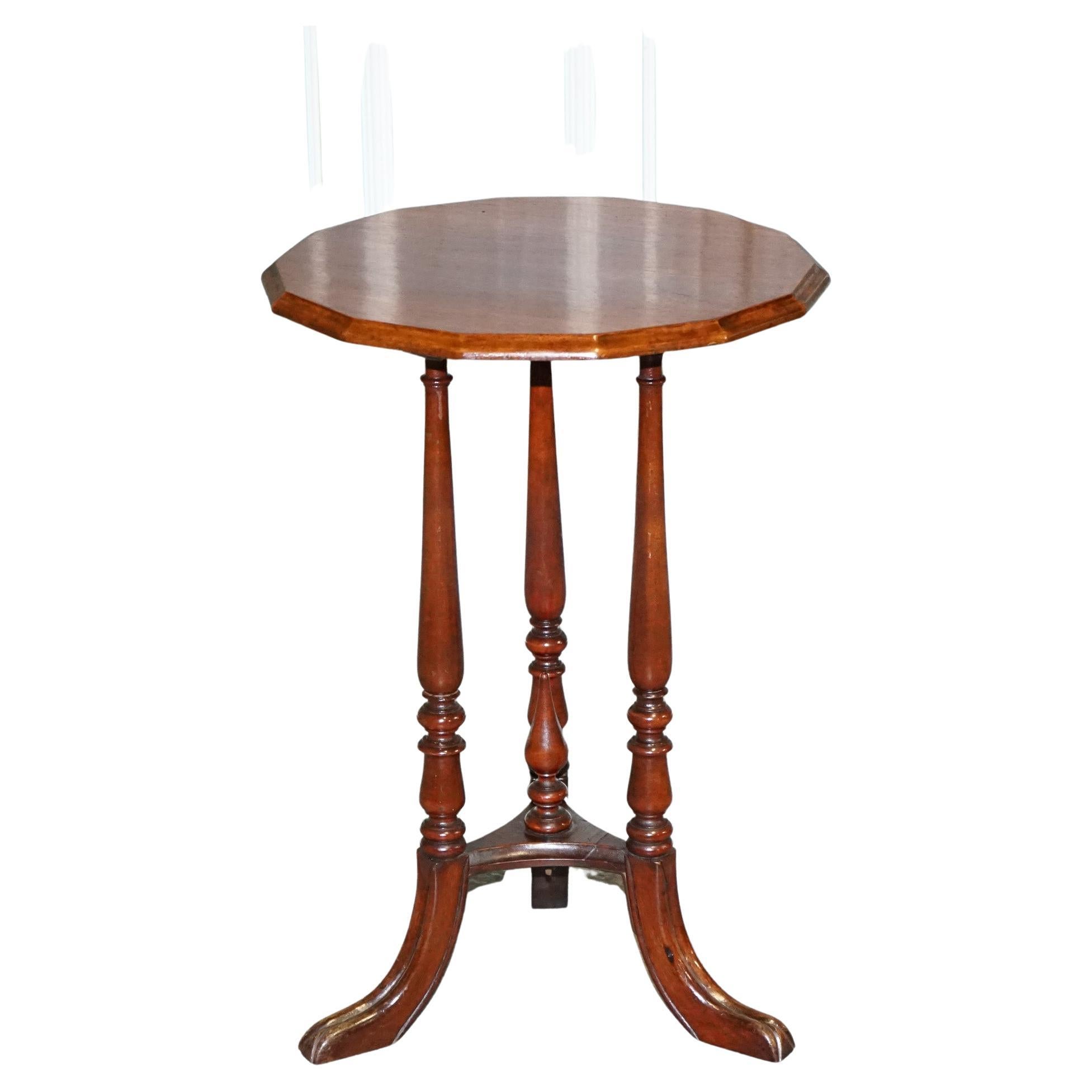 Lovely Restored Hardwood Hexagon Side Table with Curved Spade Feet For Sale
