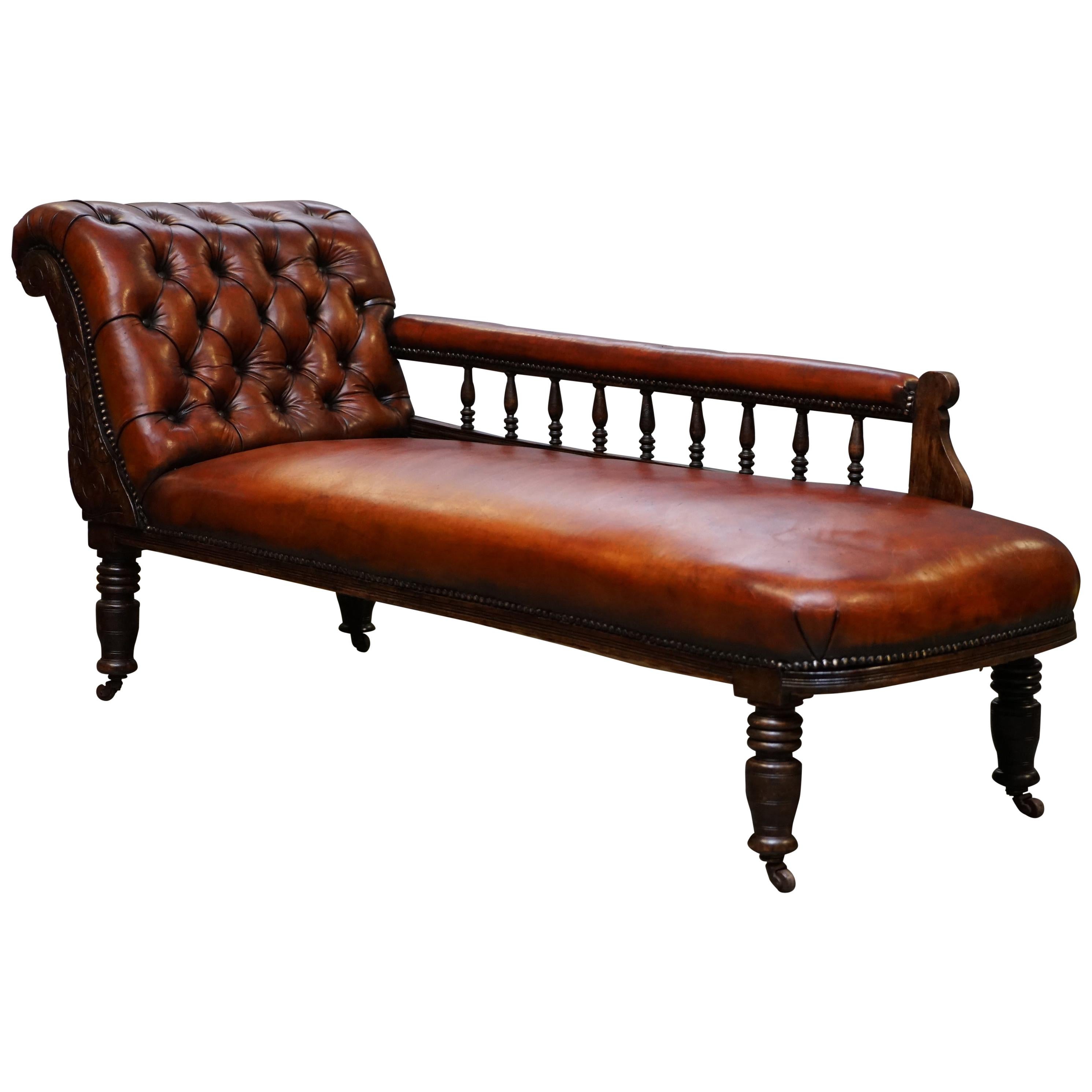 Lovely Restored Victorian Chesterfield Cigar Brown Leather Chaise Lounge Daybed For Sale