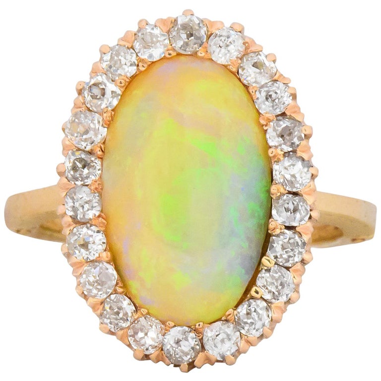 Lovely Retro 0.65 Carat Diamond Opal 14 Karat Gold Ring For Sale at 1stDibs