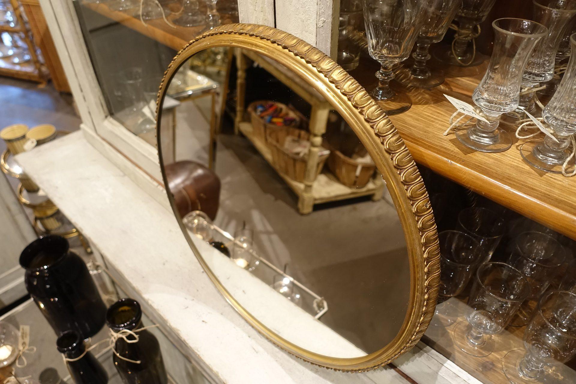 20th Century Lovely Round Italian Midcentury Brass Mirror For Sale