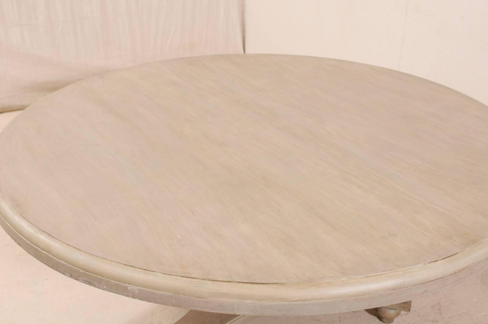 Lovely Round-Shaped Painted Wood Dining Table on Turned Pedestal 2