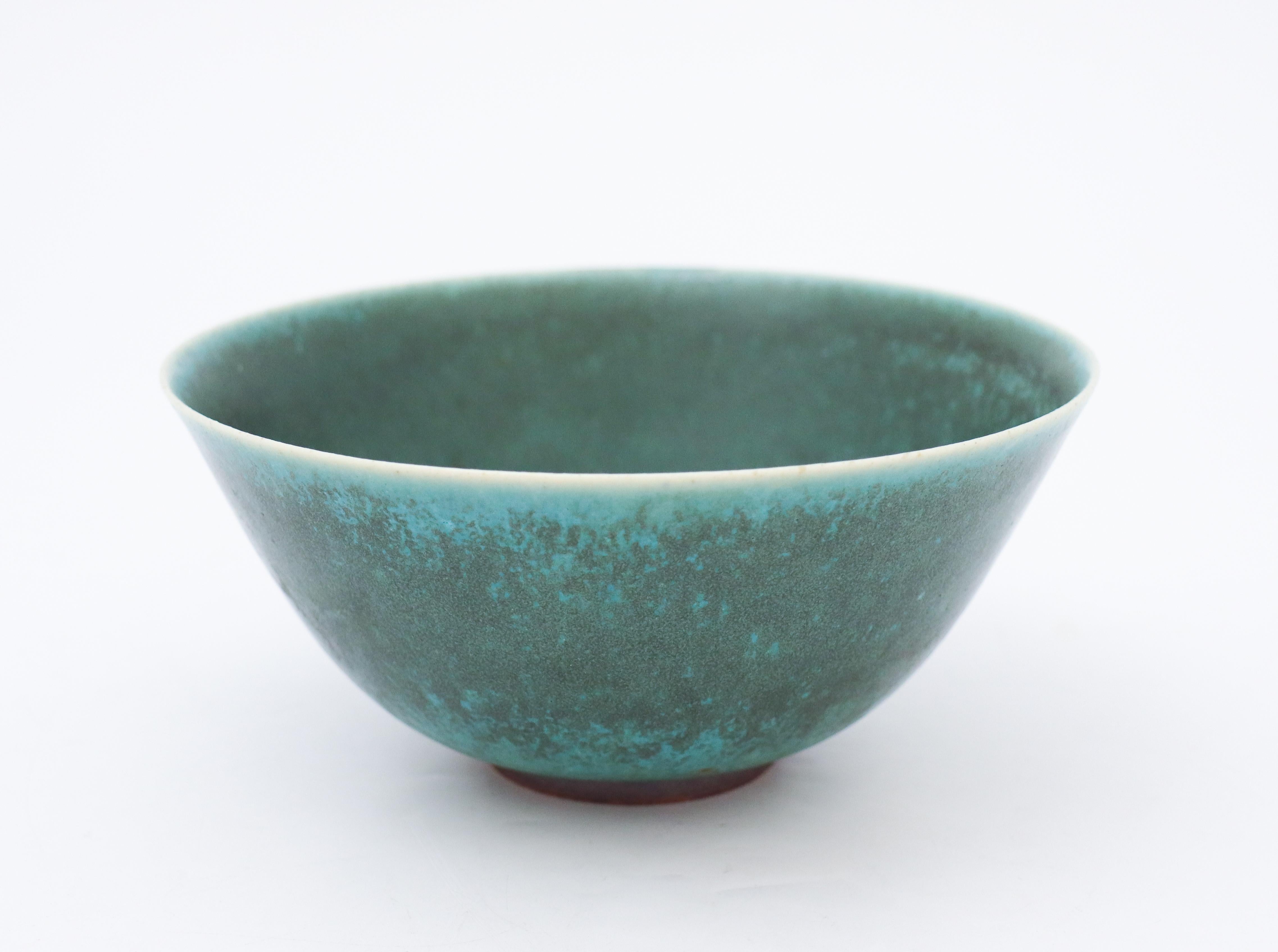 Mid-Century Modern Lovely Round, Turquoise & Green Bowl, Saxbo probably Eva Stæhr Nielsen Vintage For Sale