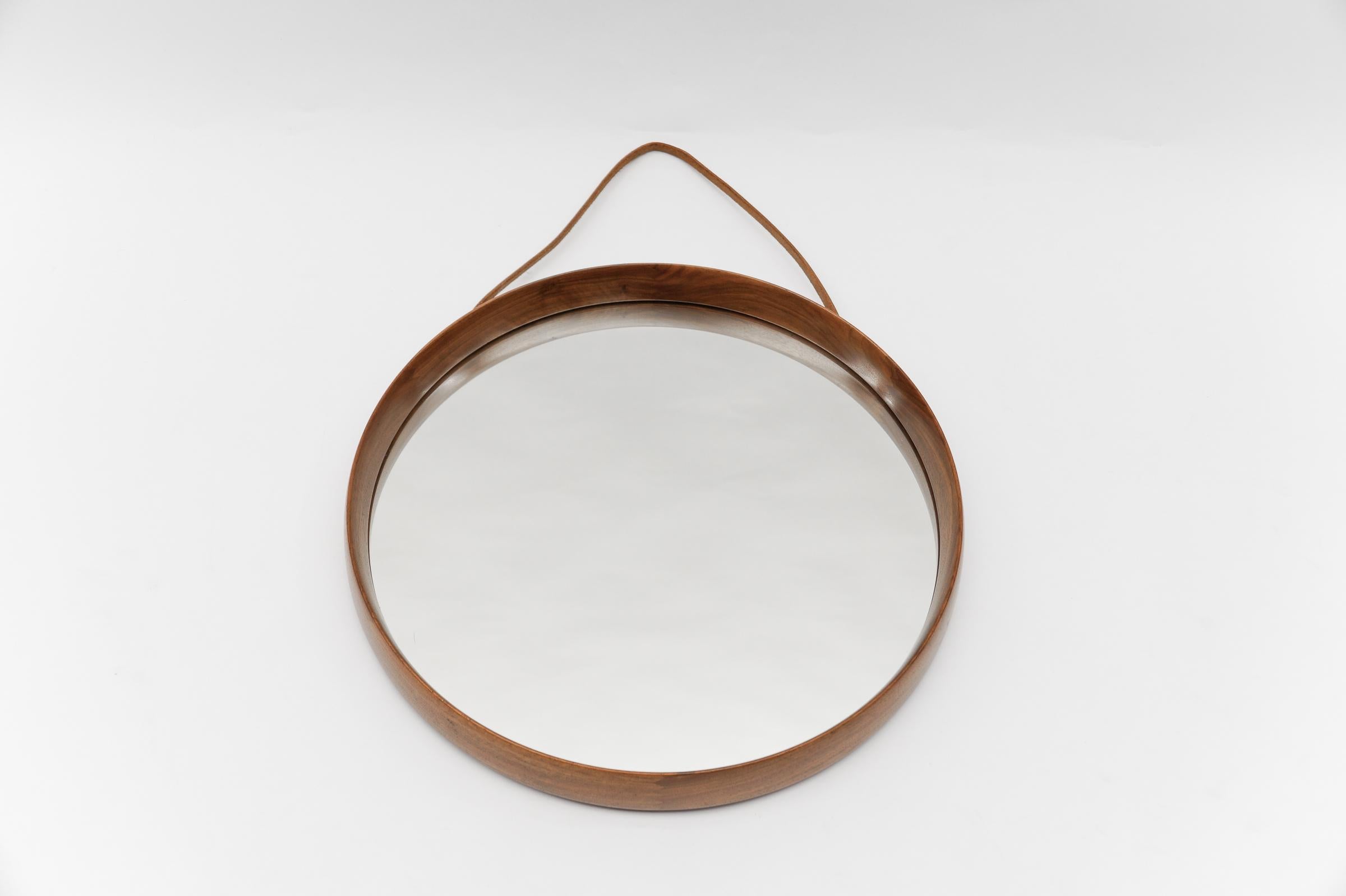 Scandinavian Modern Lovely Round Wall Mirror in Teak and Leather, Sweden 1960s For Sale